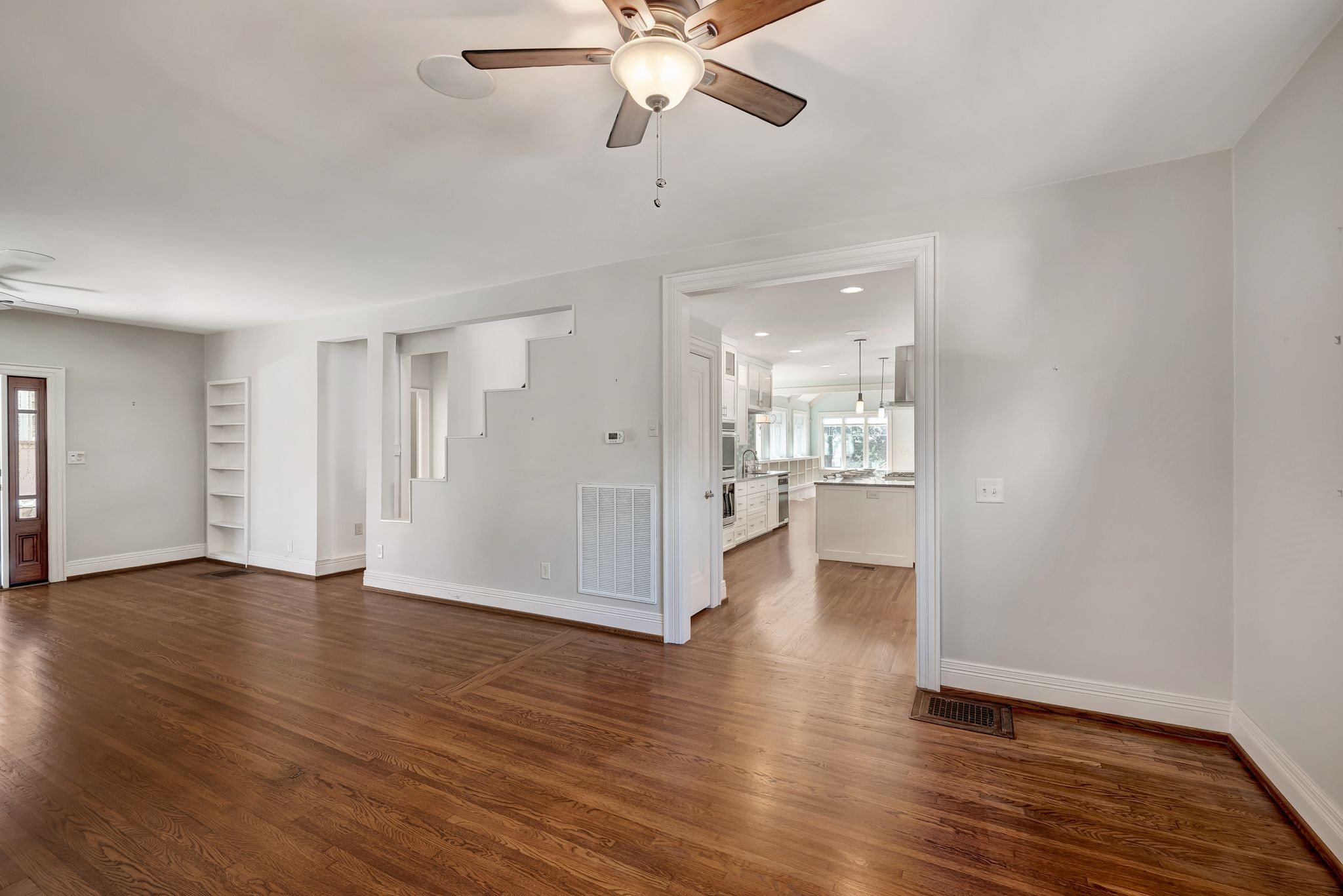 3605 Meadowbrook Ave