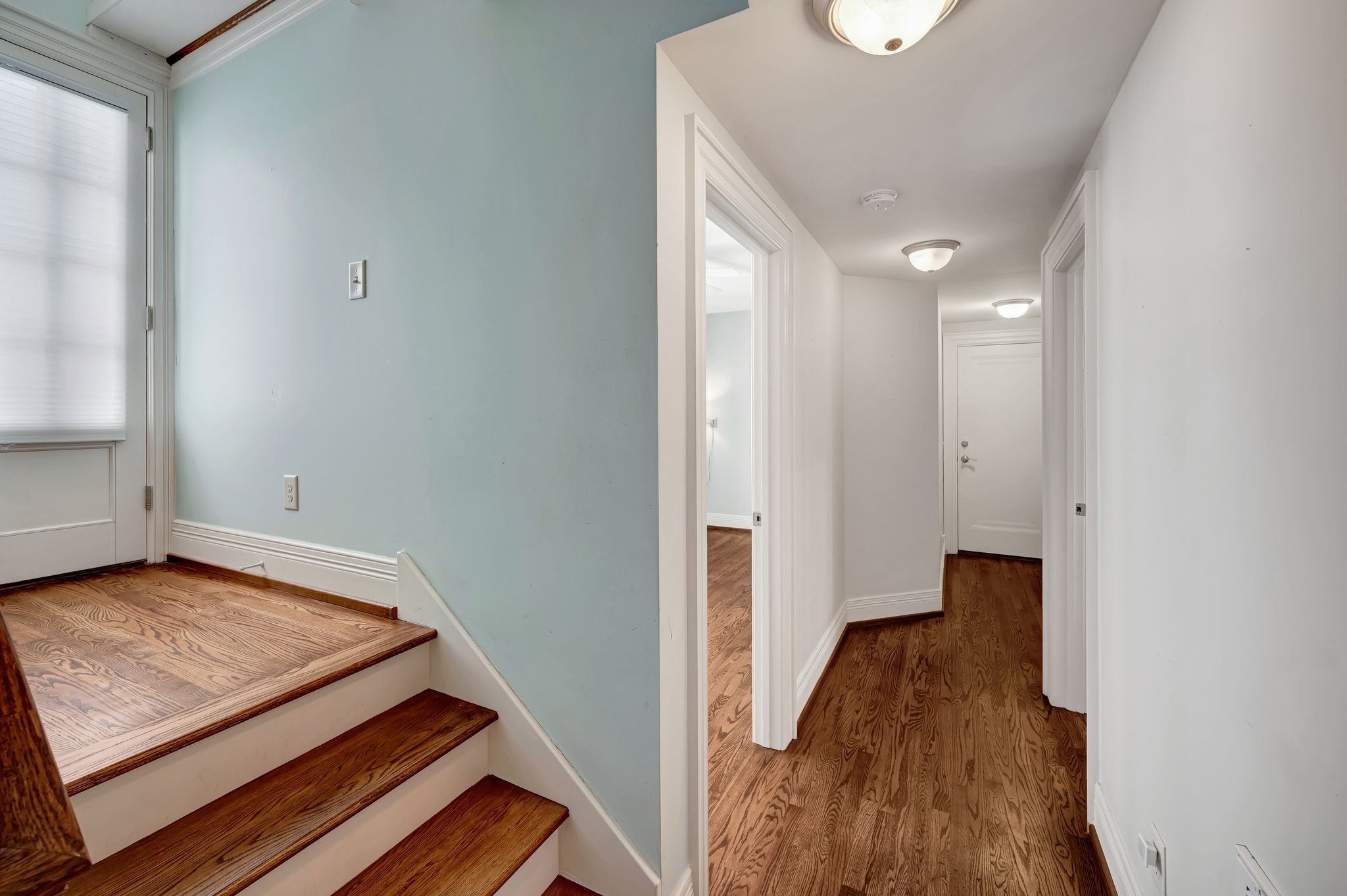 3605 Meadowbrook Ave