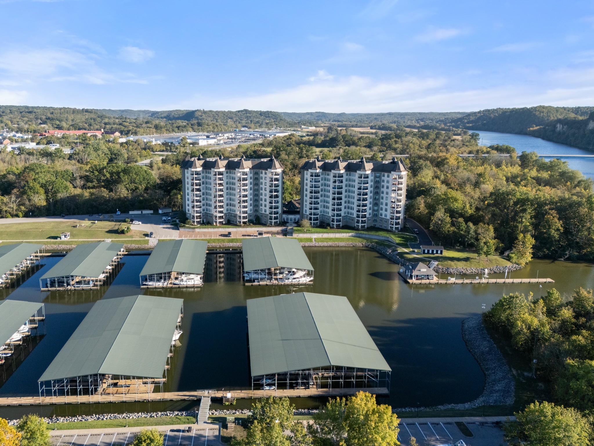 400 Warioto Way Unit: 809