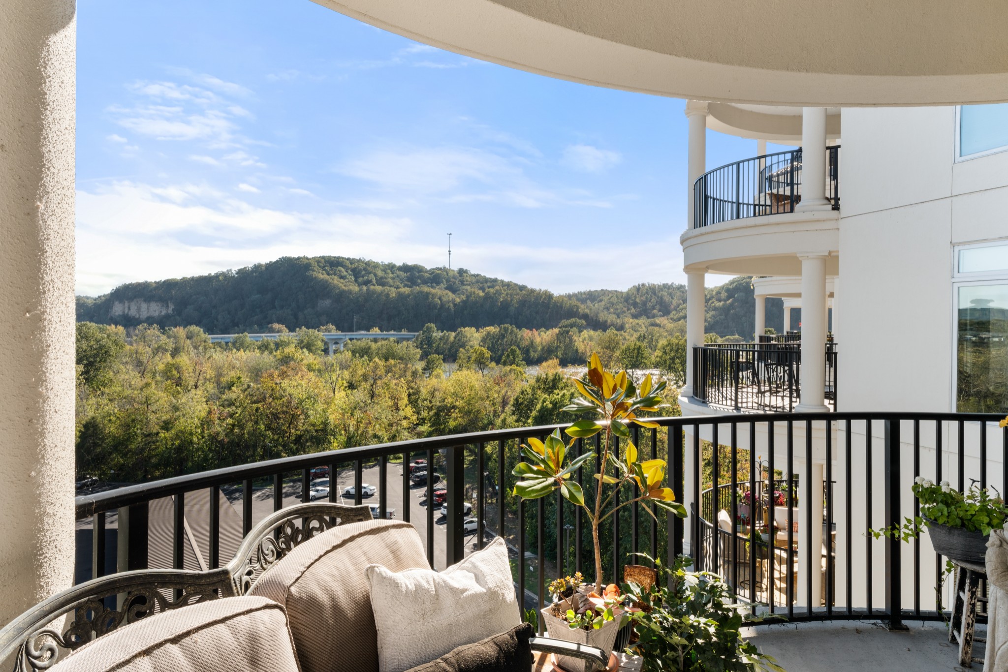 400 Warioto Way Unit: 809