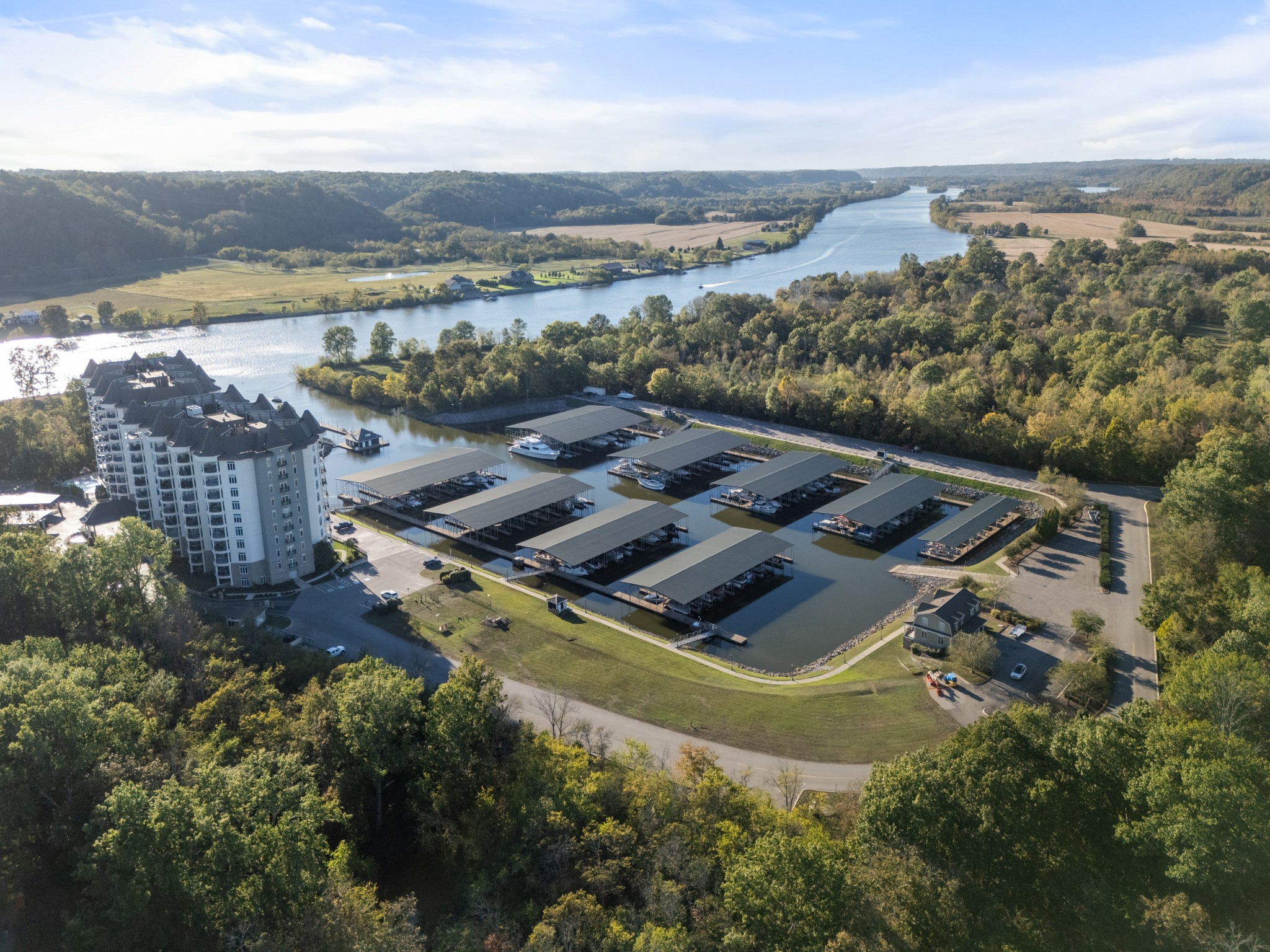 400 Warioto Way Unit: 809