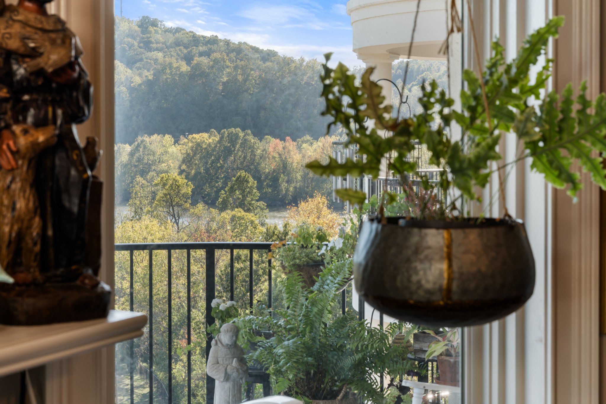 400 Warioto Way Unit: 809