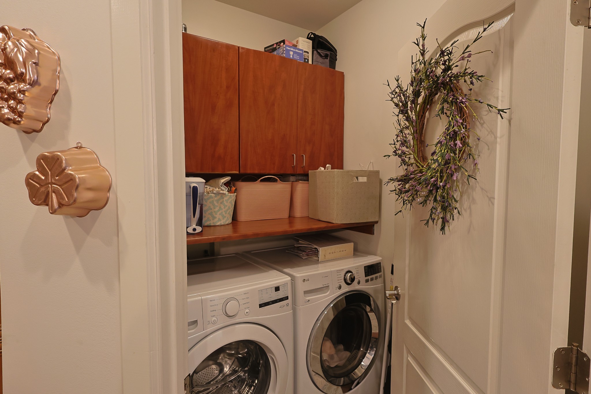 307 Seven Springs Way Unit: 304