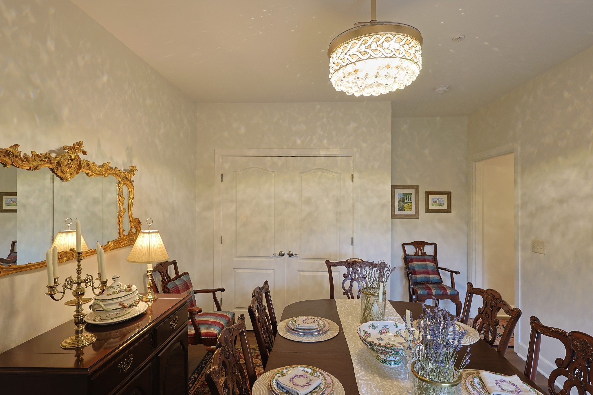 307 Seven Springs Way Unit: 304