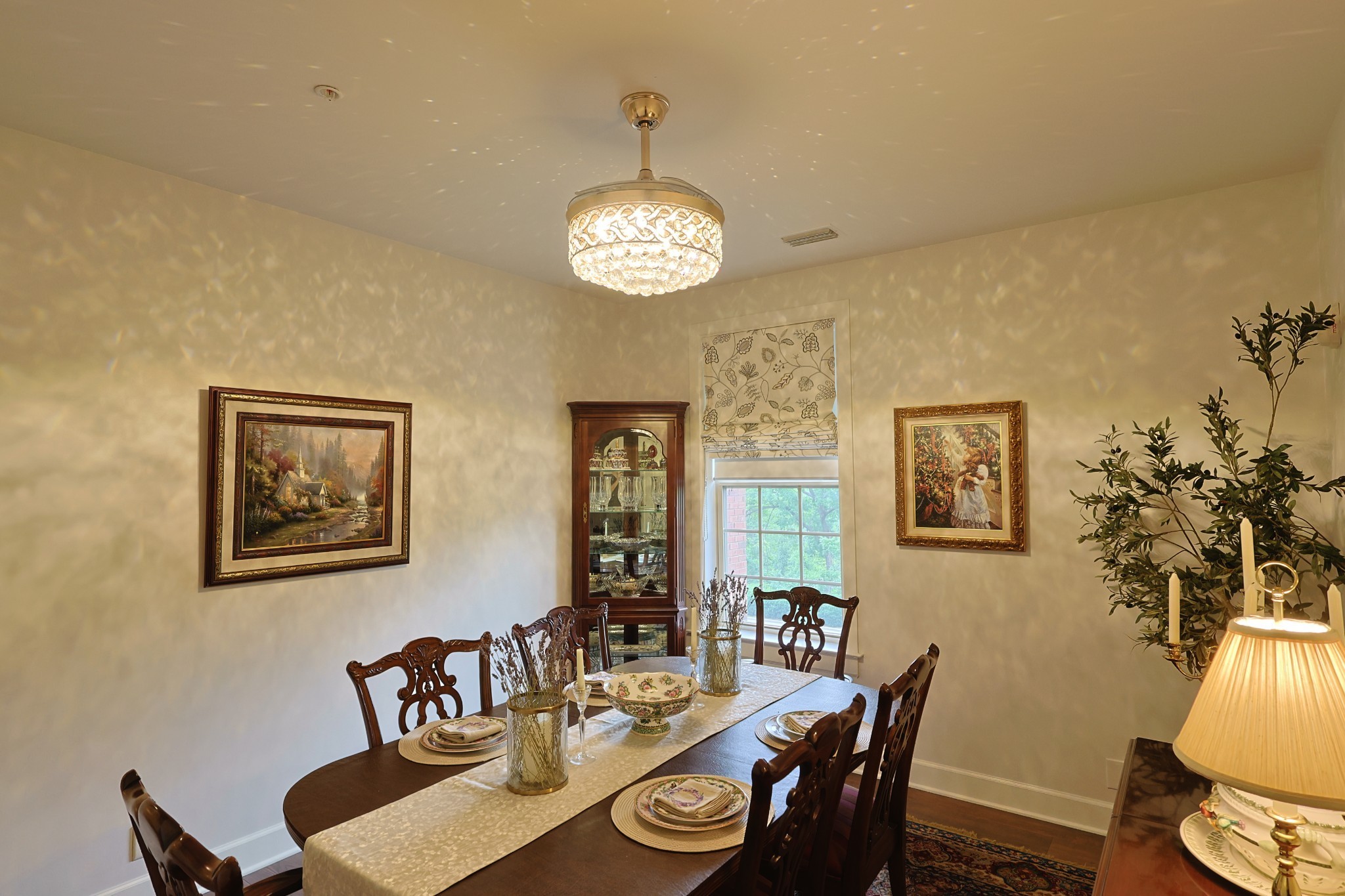 307 Seven Springs Way Unit: 304