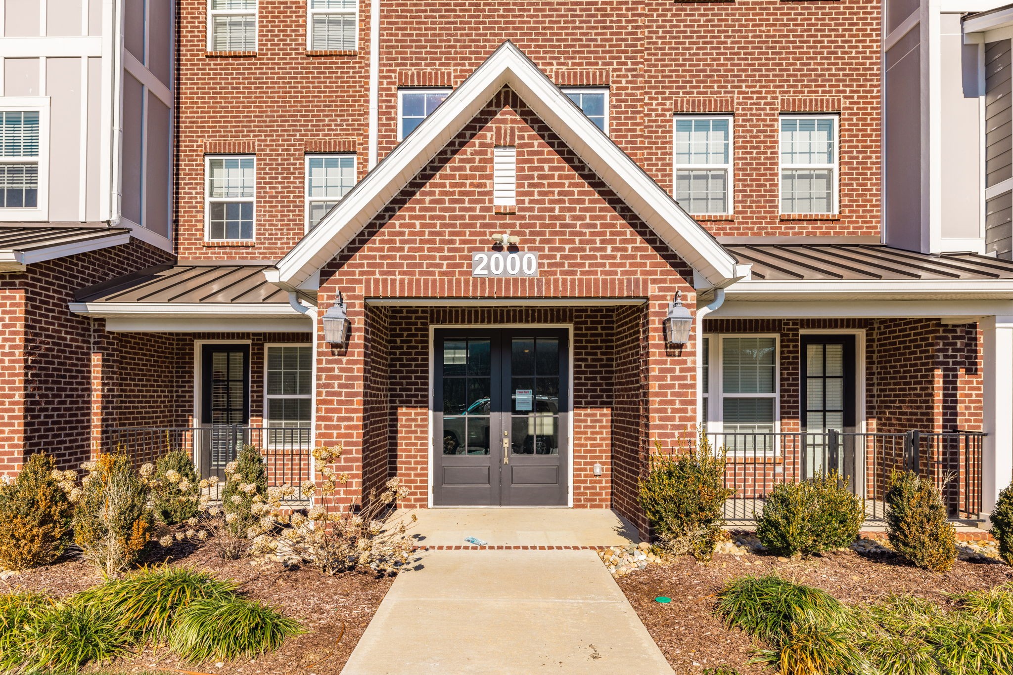 2000 Shadow Green Dr Unit: 302