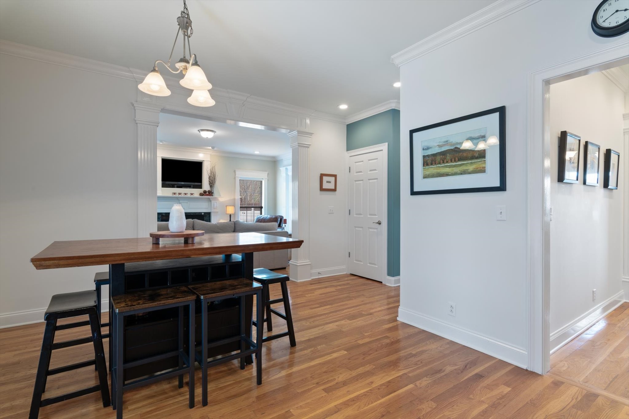 2910 Sulphur Springs Rd