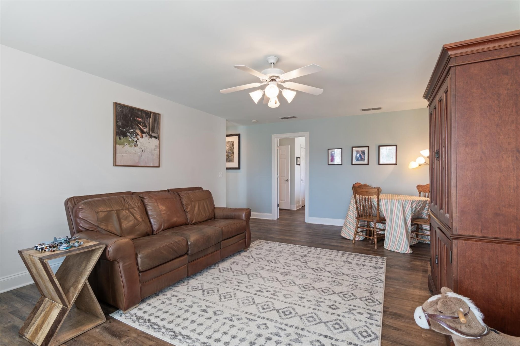 2910 Sulphur Springs Rd