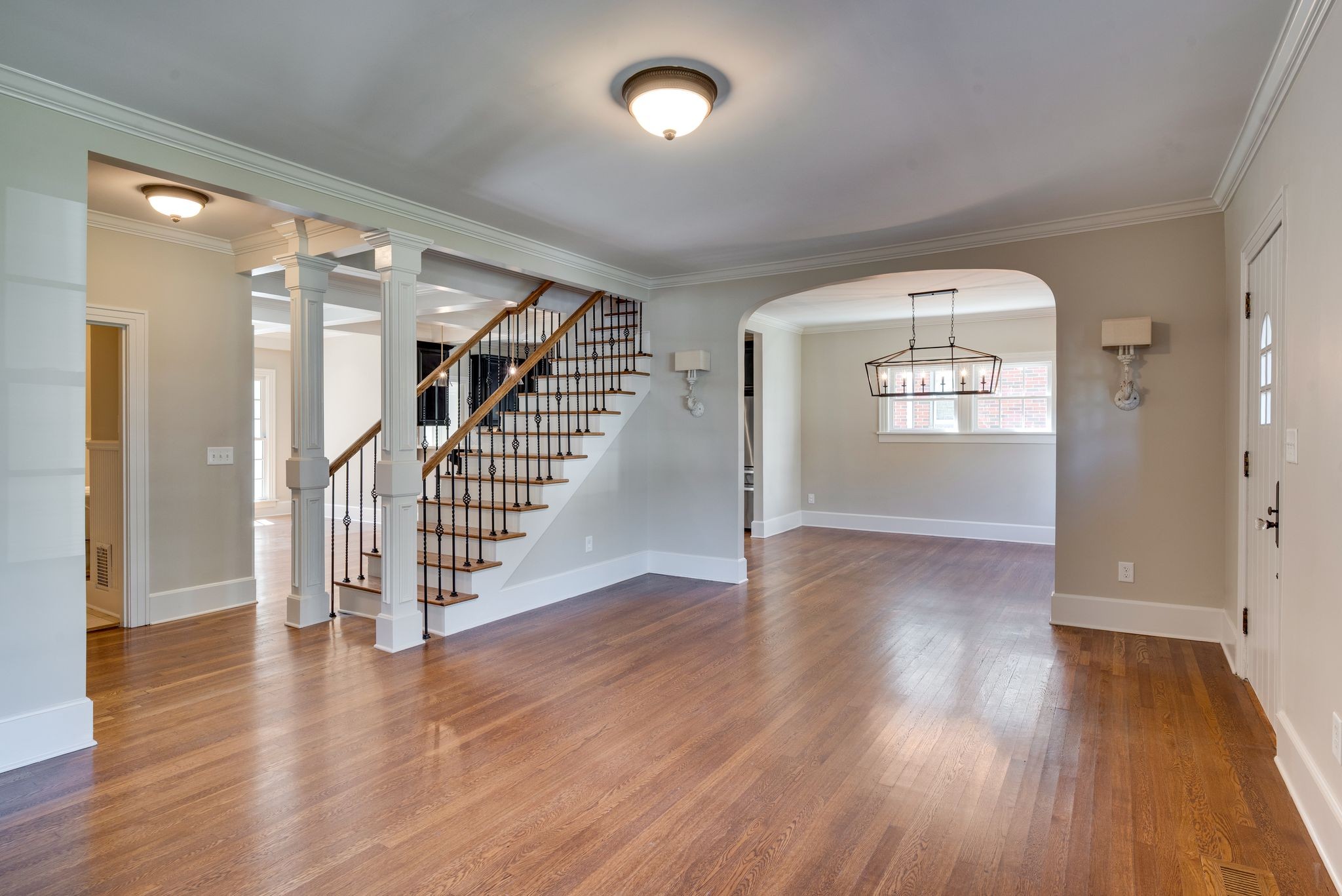 2104 Early Avenue