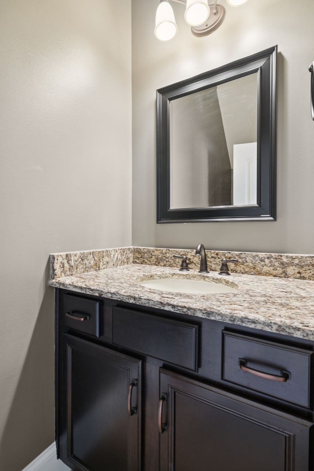 2433 Durham Manor Dr