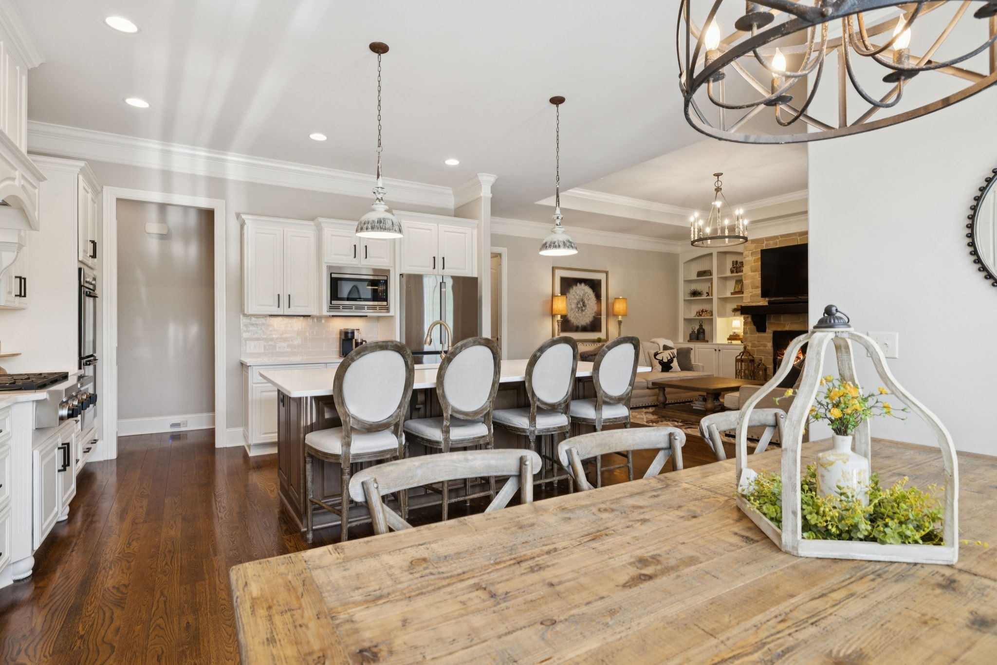 2433 Durham Manor Dr