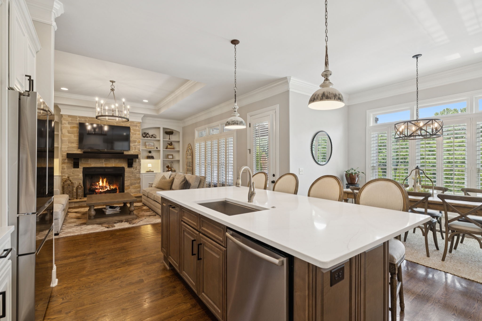 2433 Durham Manor Dr