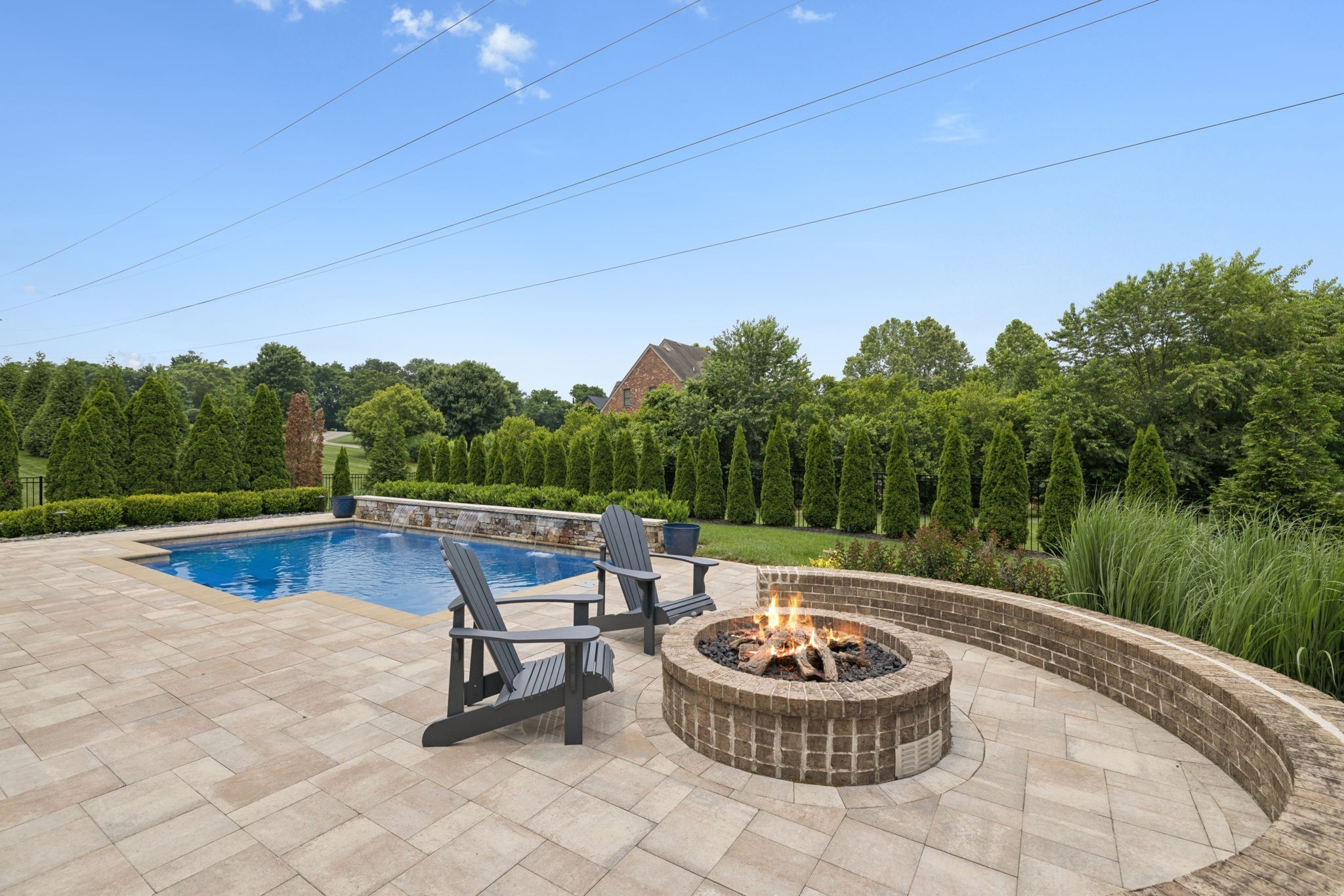 2433 Durham Manor Dr