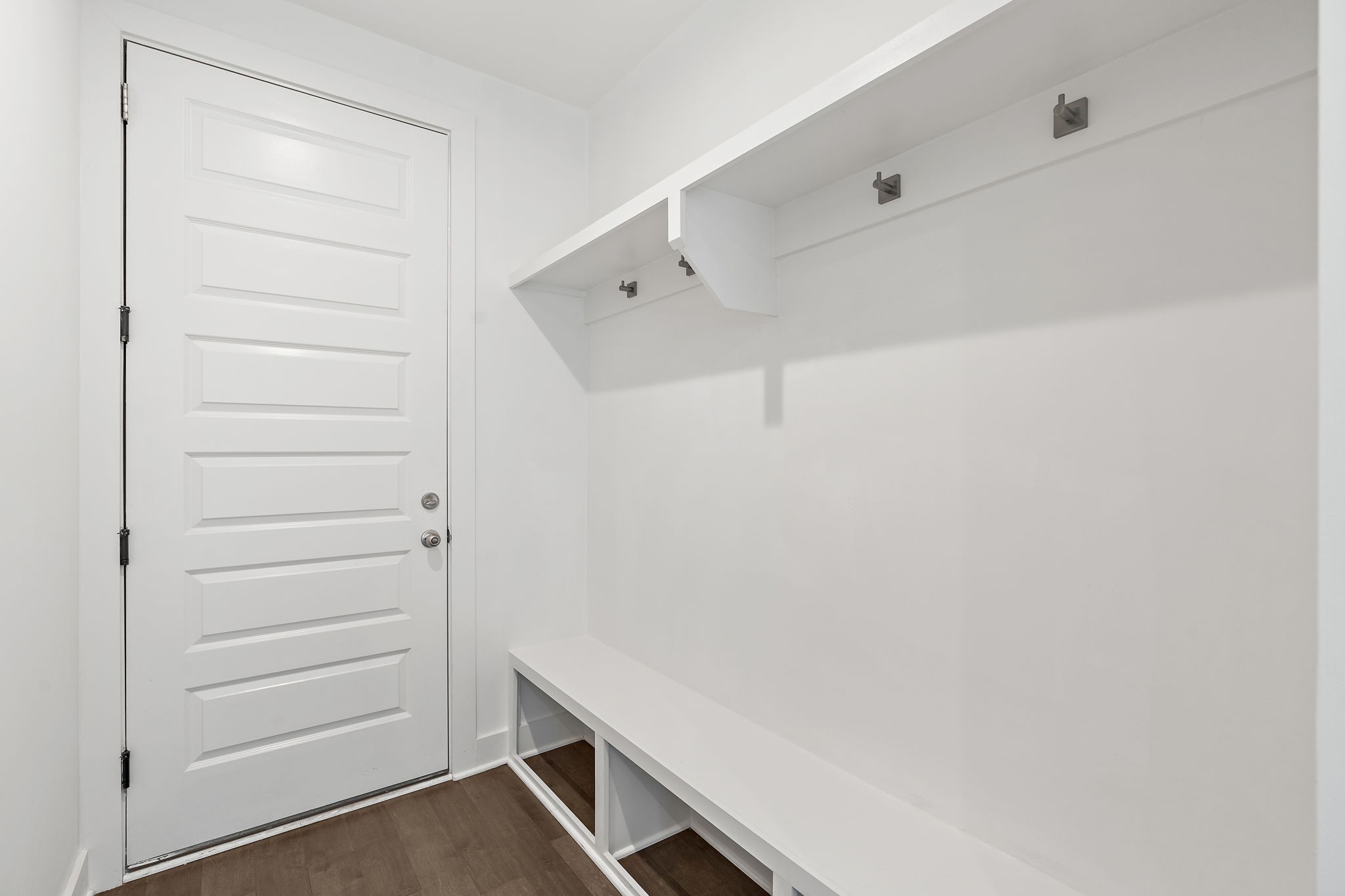 700 James Ave Unit: 33