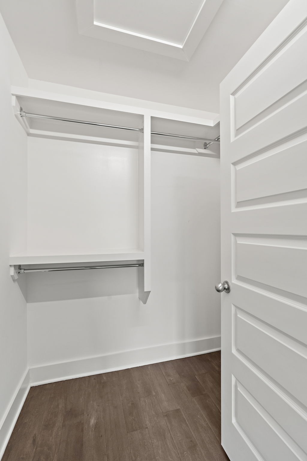 700 James Ave Unit: 33