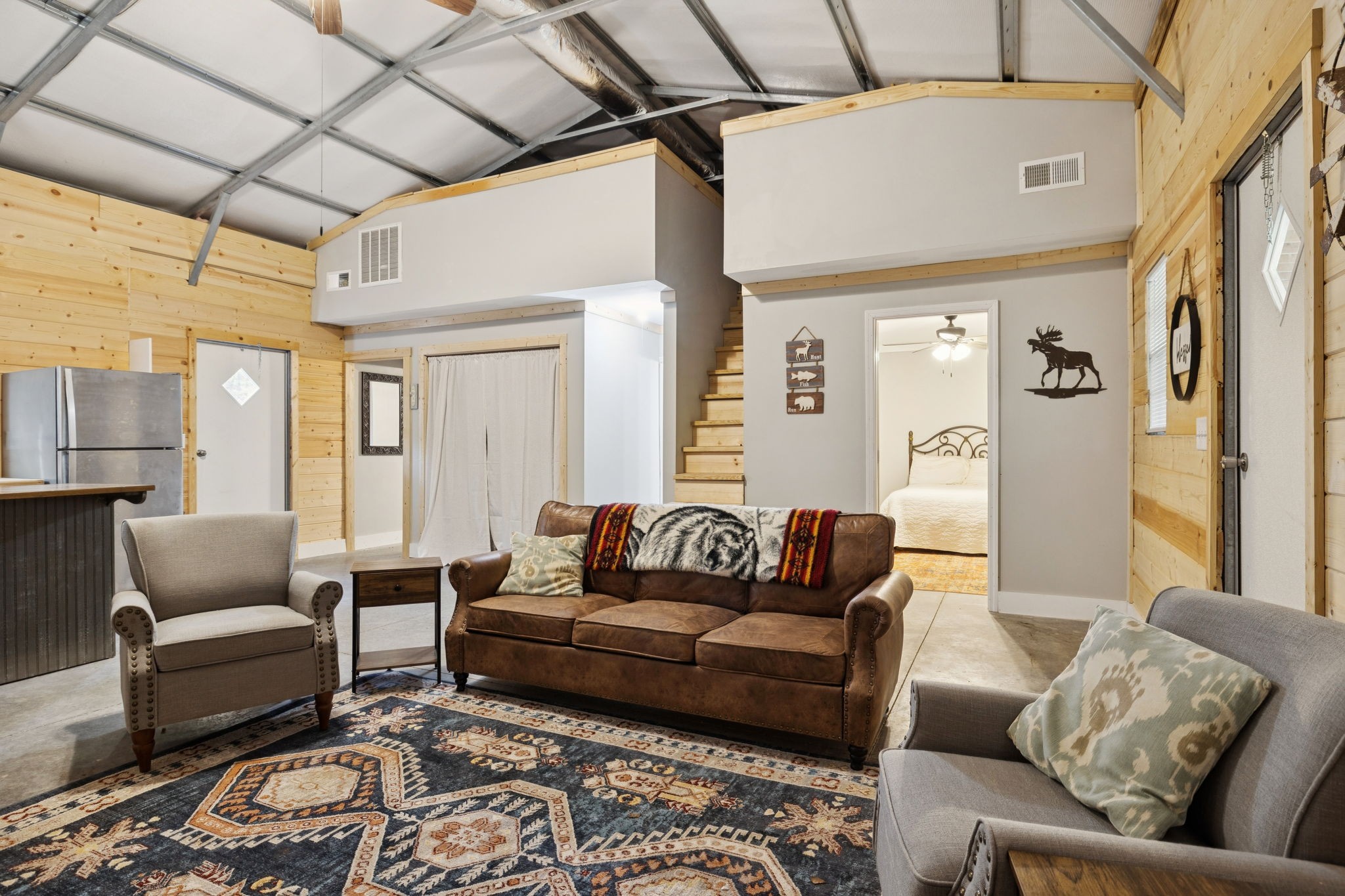 1399 Roberts Creek Rd