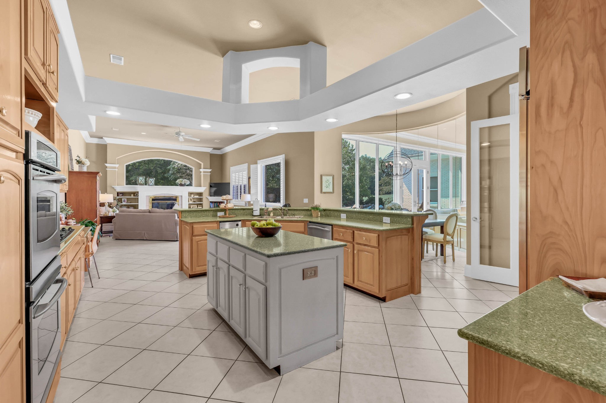 2360 Memorial Drive Ext