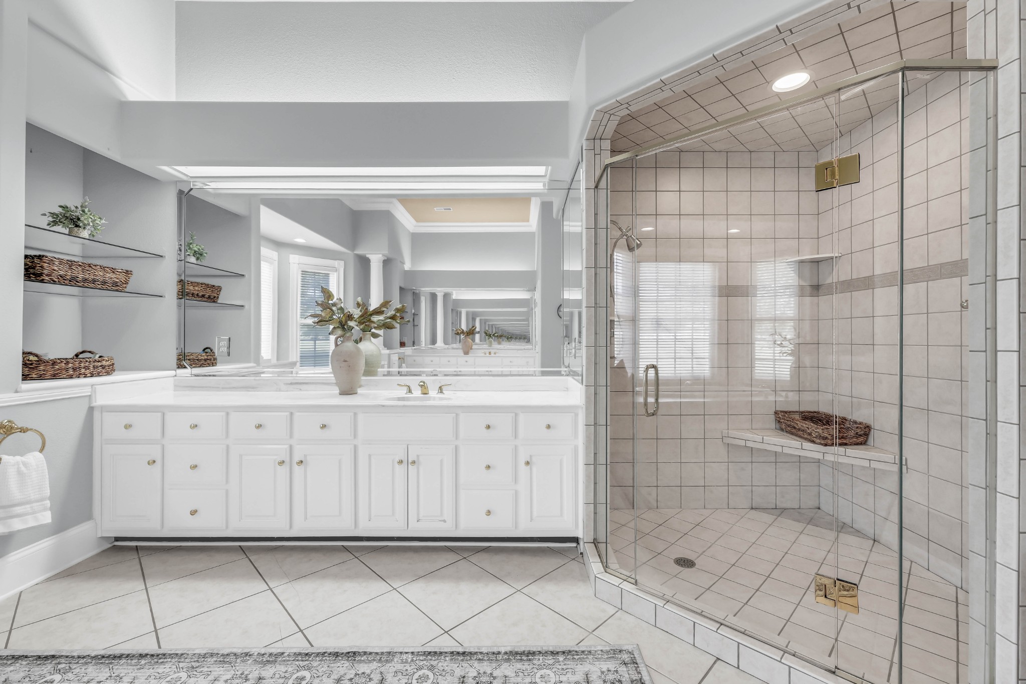 2360 Memorial Drive Ext