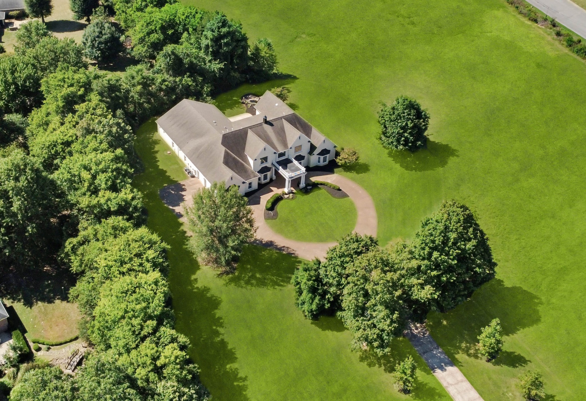 2360 Memorial Drive Ext