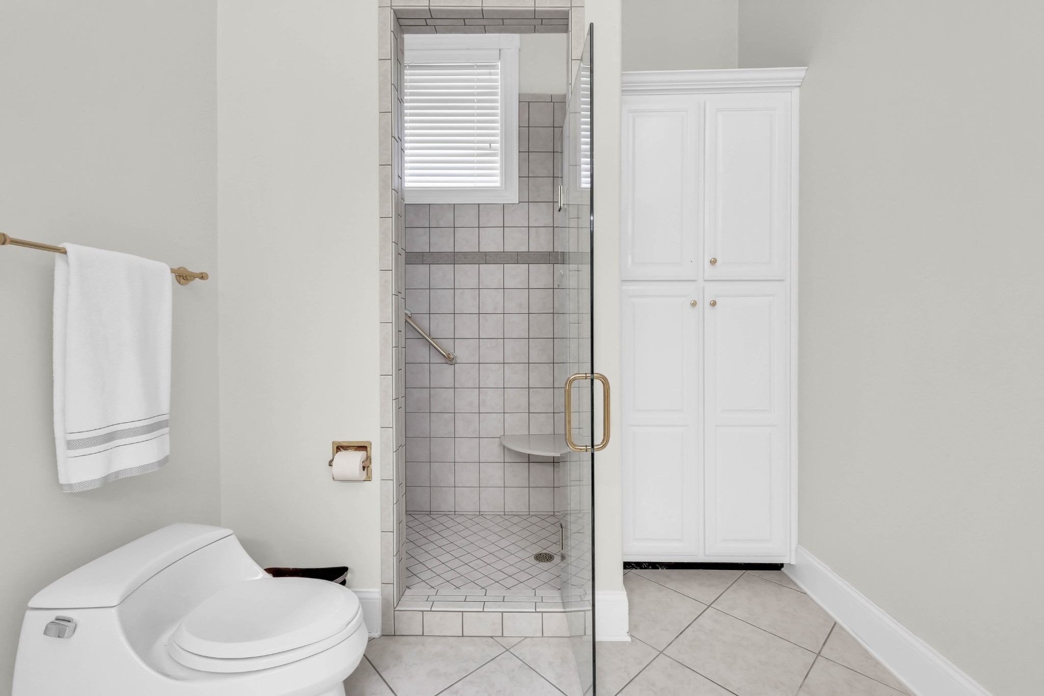 2360 Memorial Drive Ext