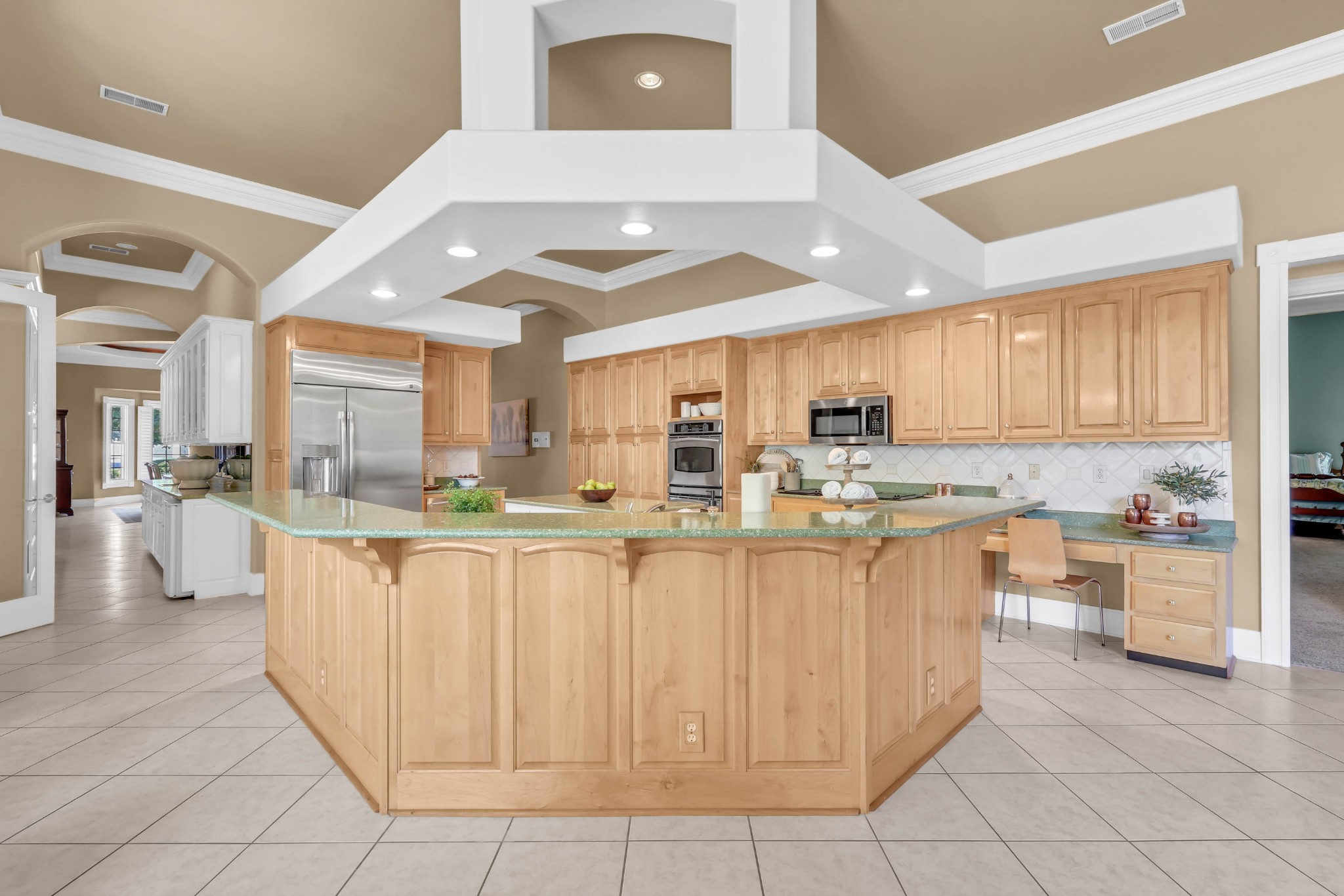 2360 Memorial Drive Ext