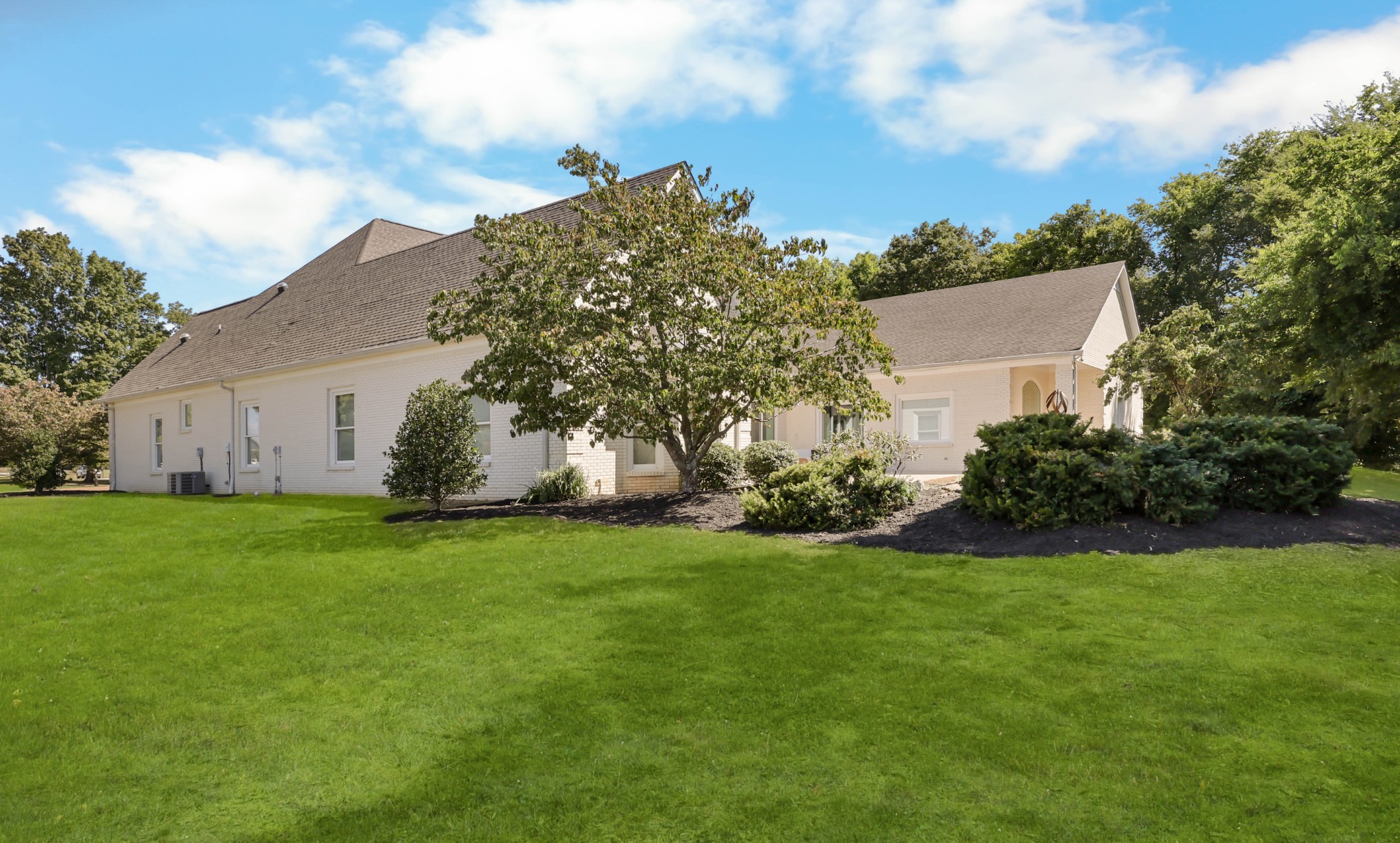 2360 Memorial Drive Ext