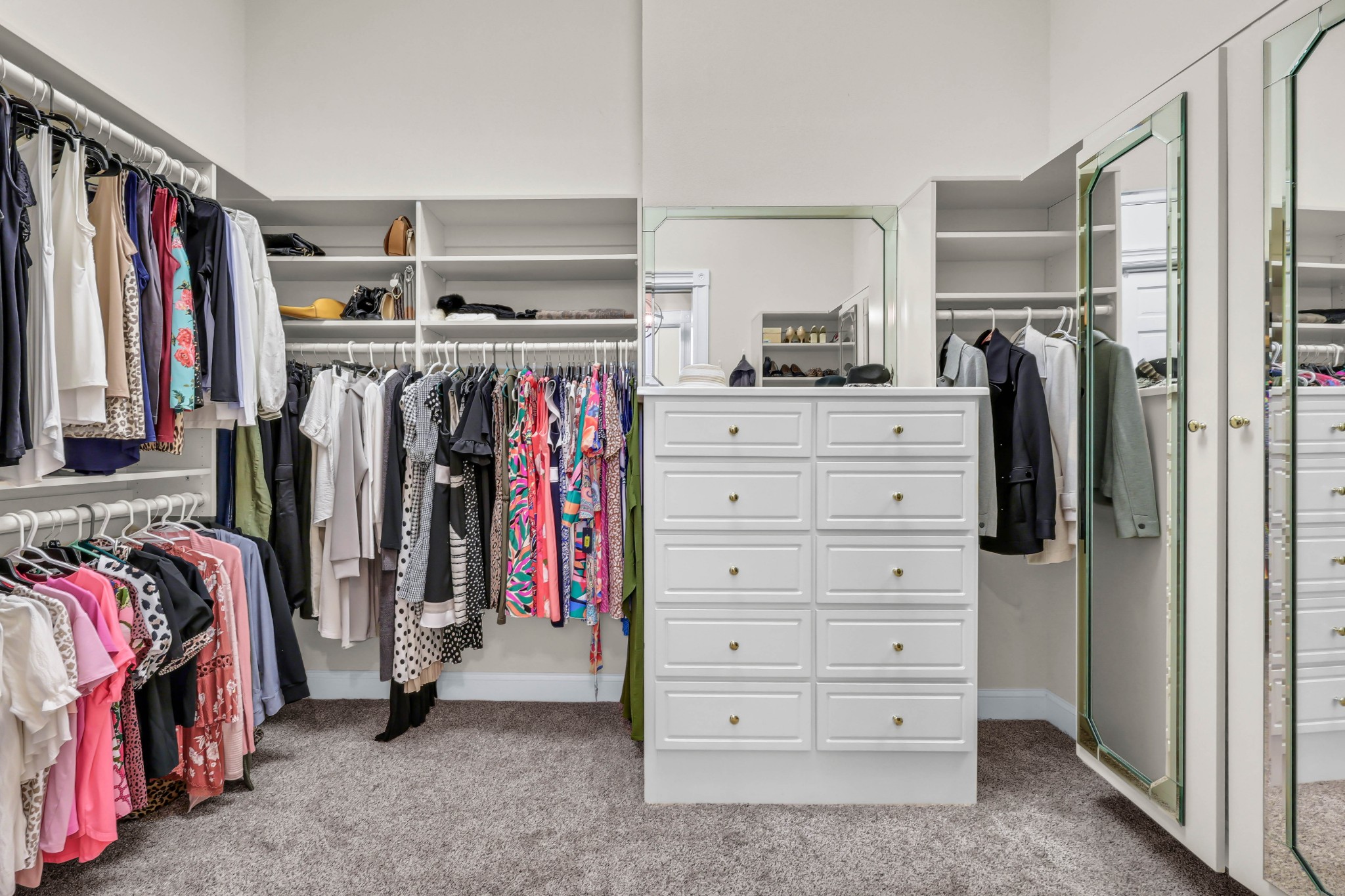 2360 Memorial Drive Ext