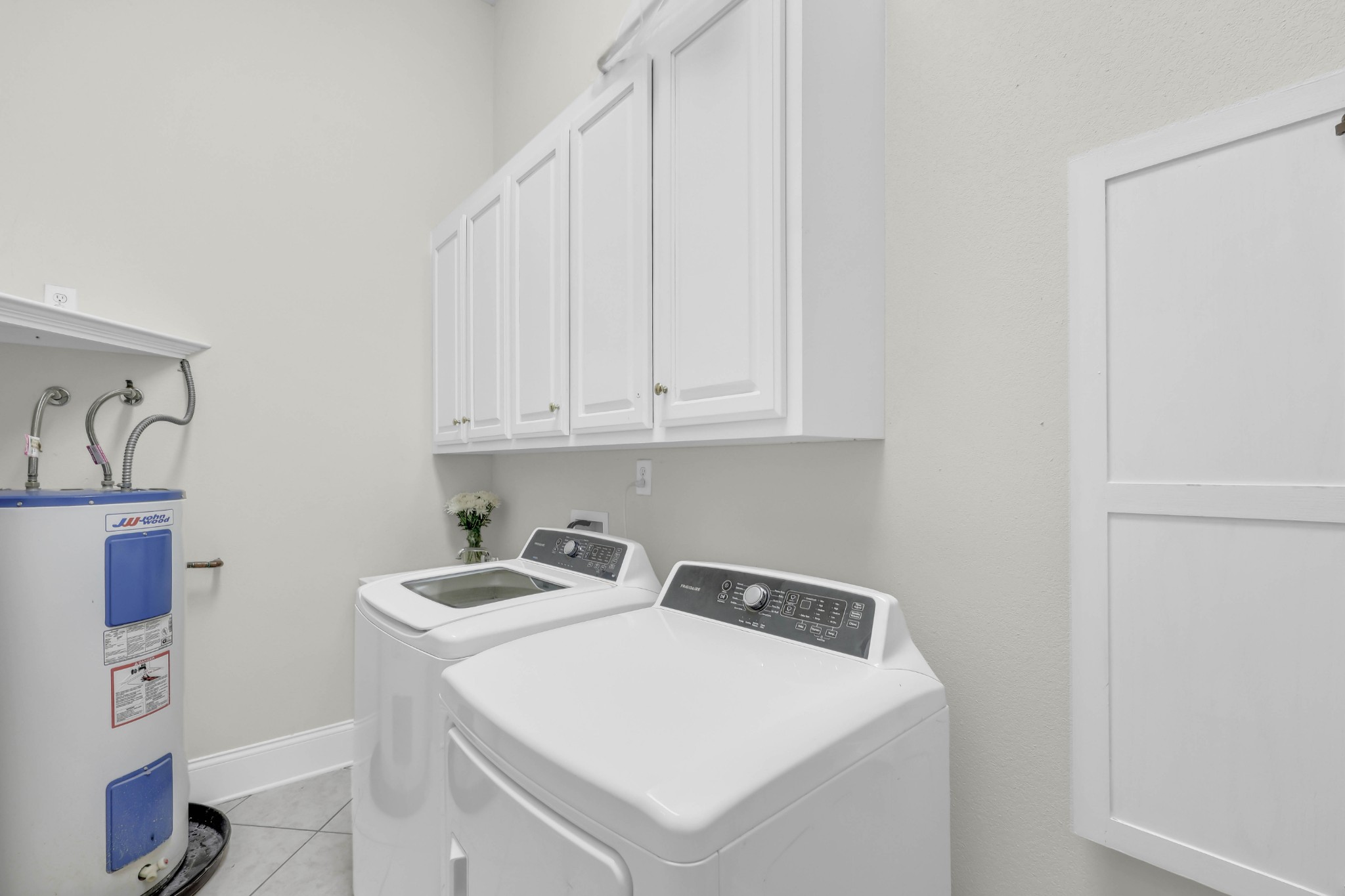 2360 Memorial Drive Ext