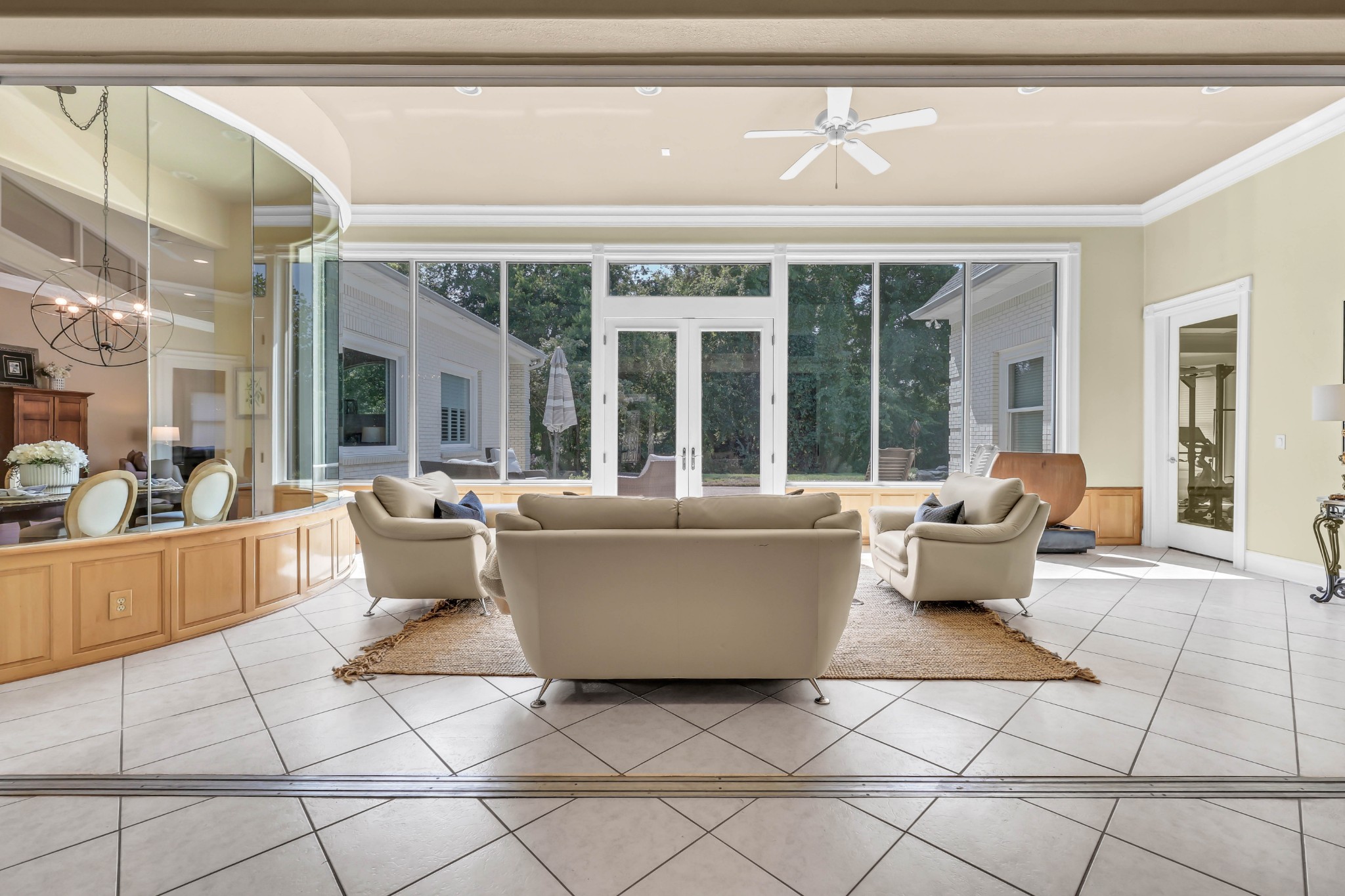 2360 Memorial Drive Ext