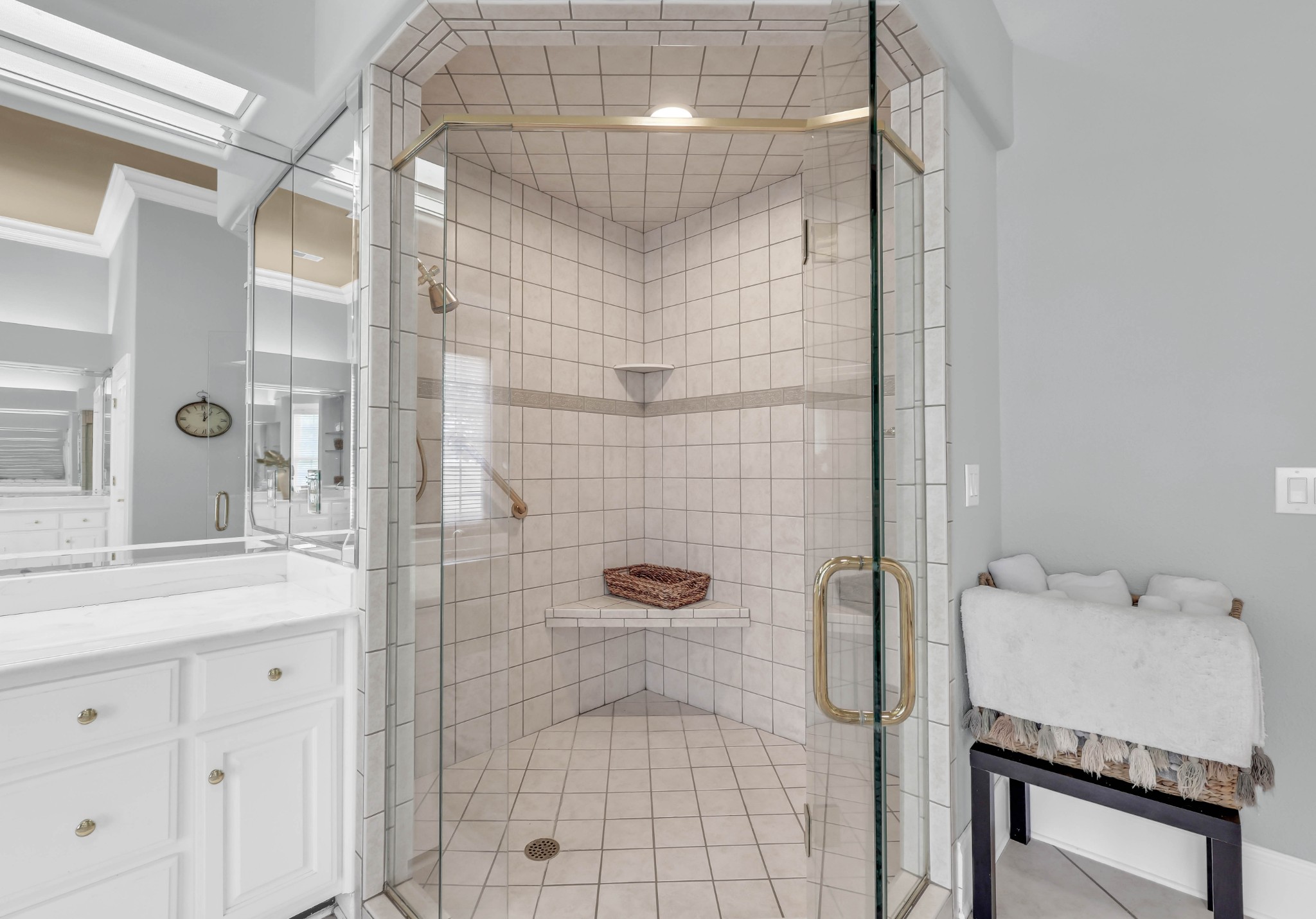 2360 Memorial Drive Ext