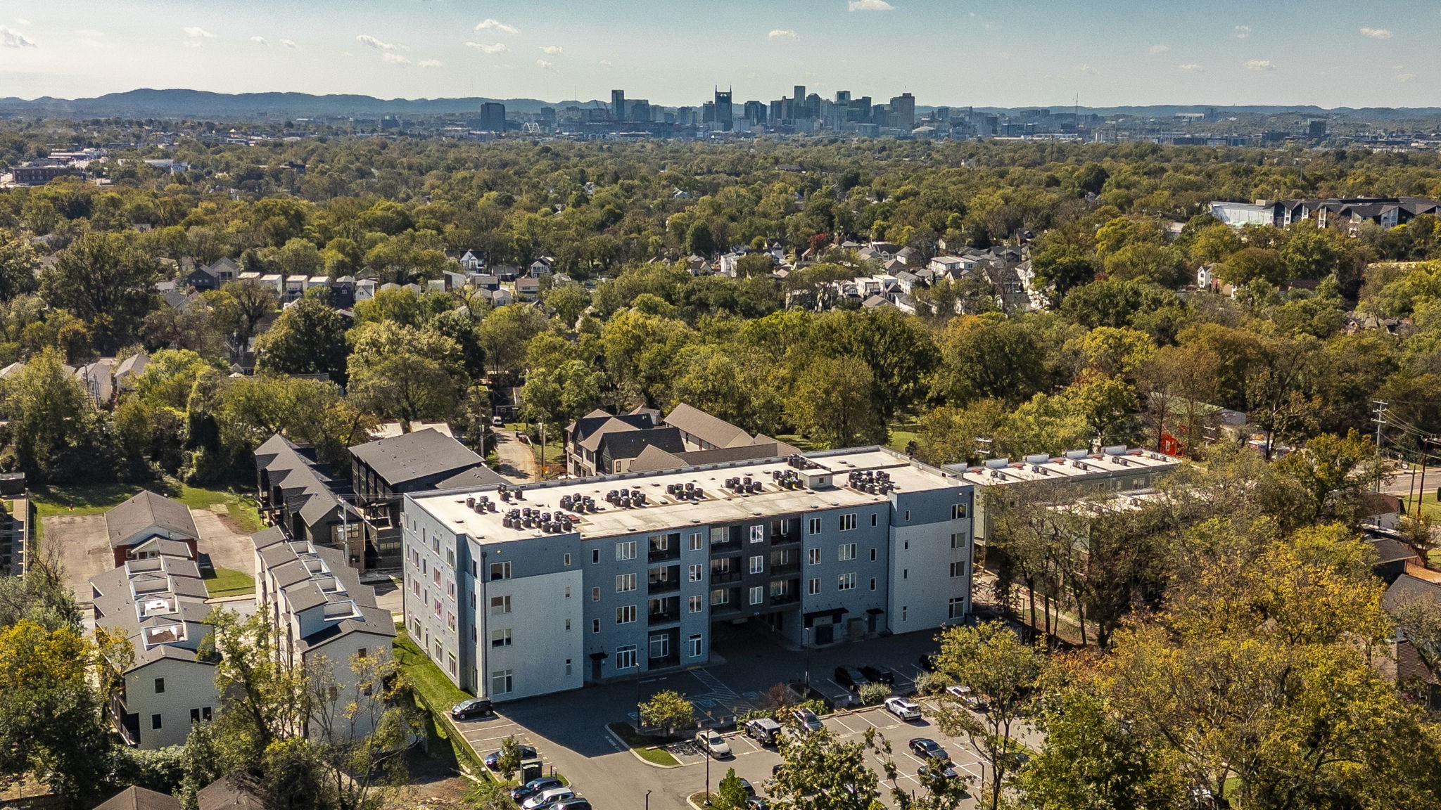 1041 E Trinity Ln Unit: 301