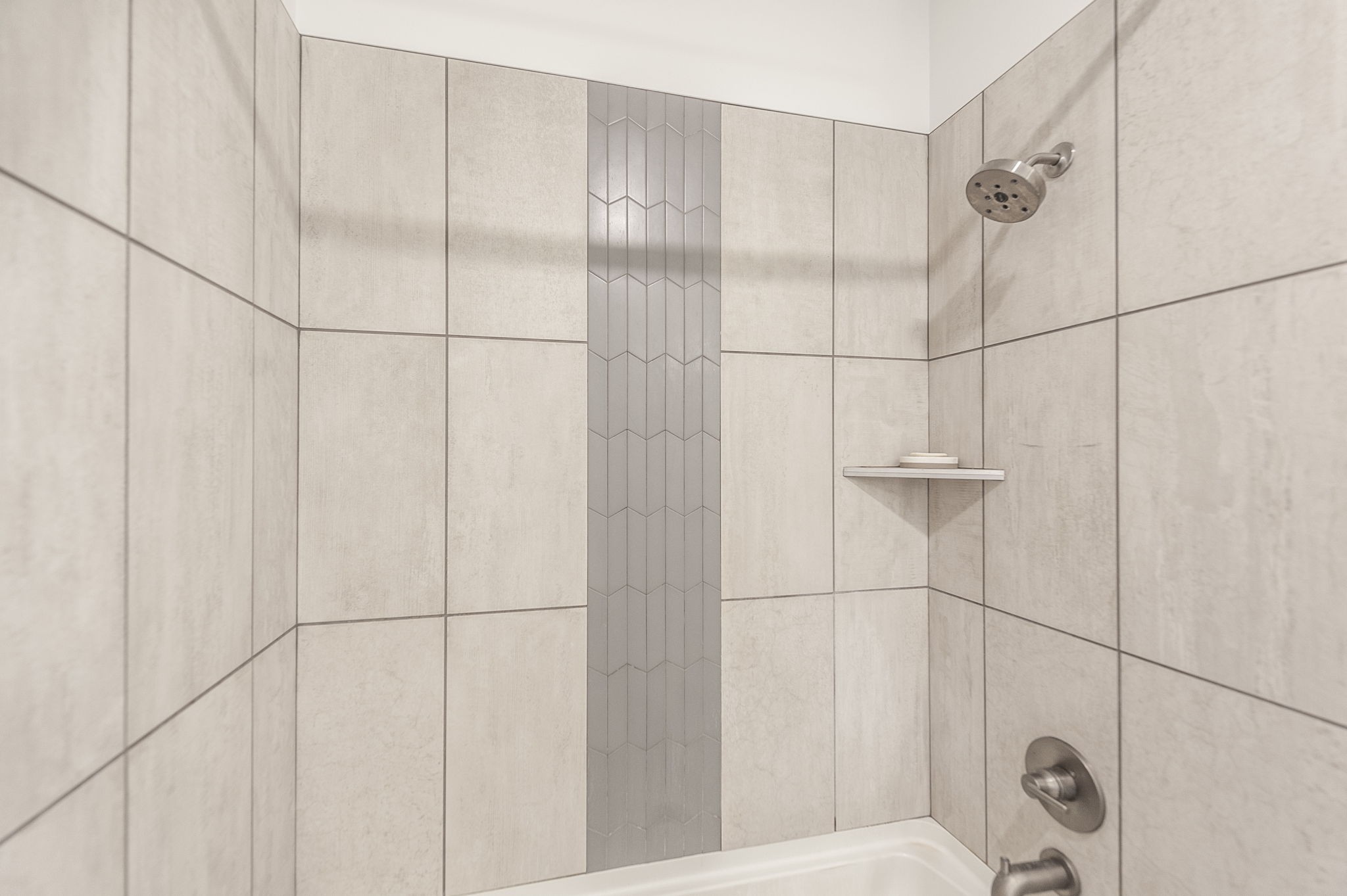 1041 E Trinity Ln Unit: 301