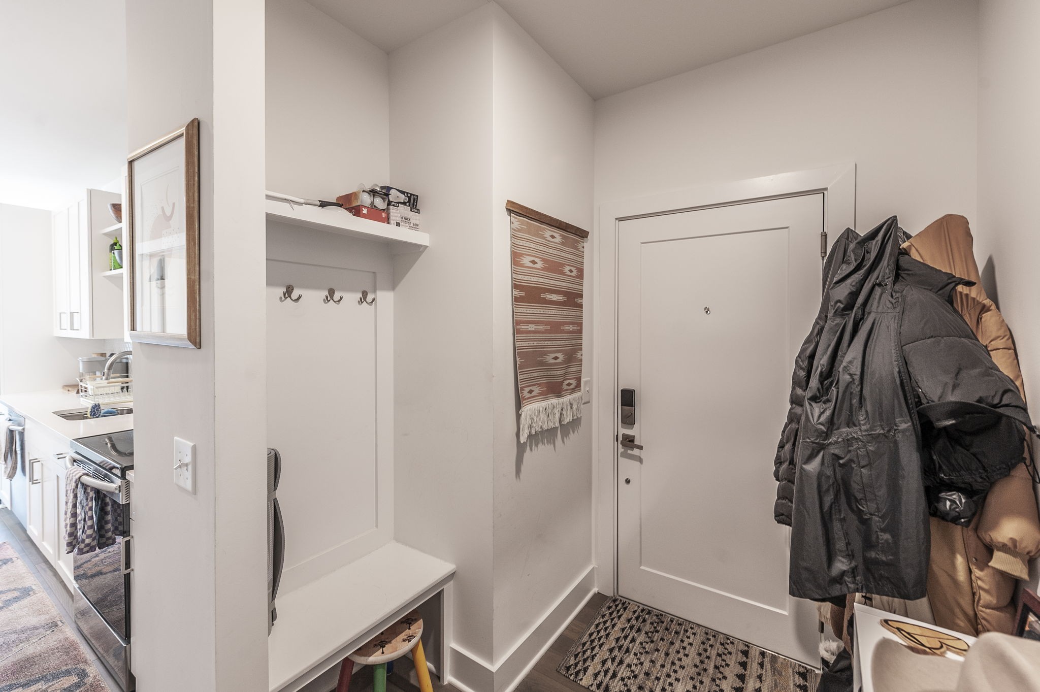 1041 E Trinity Ln Unit: 301