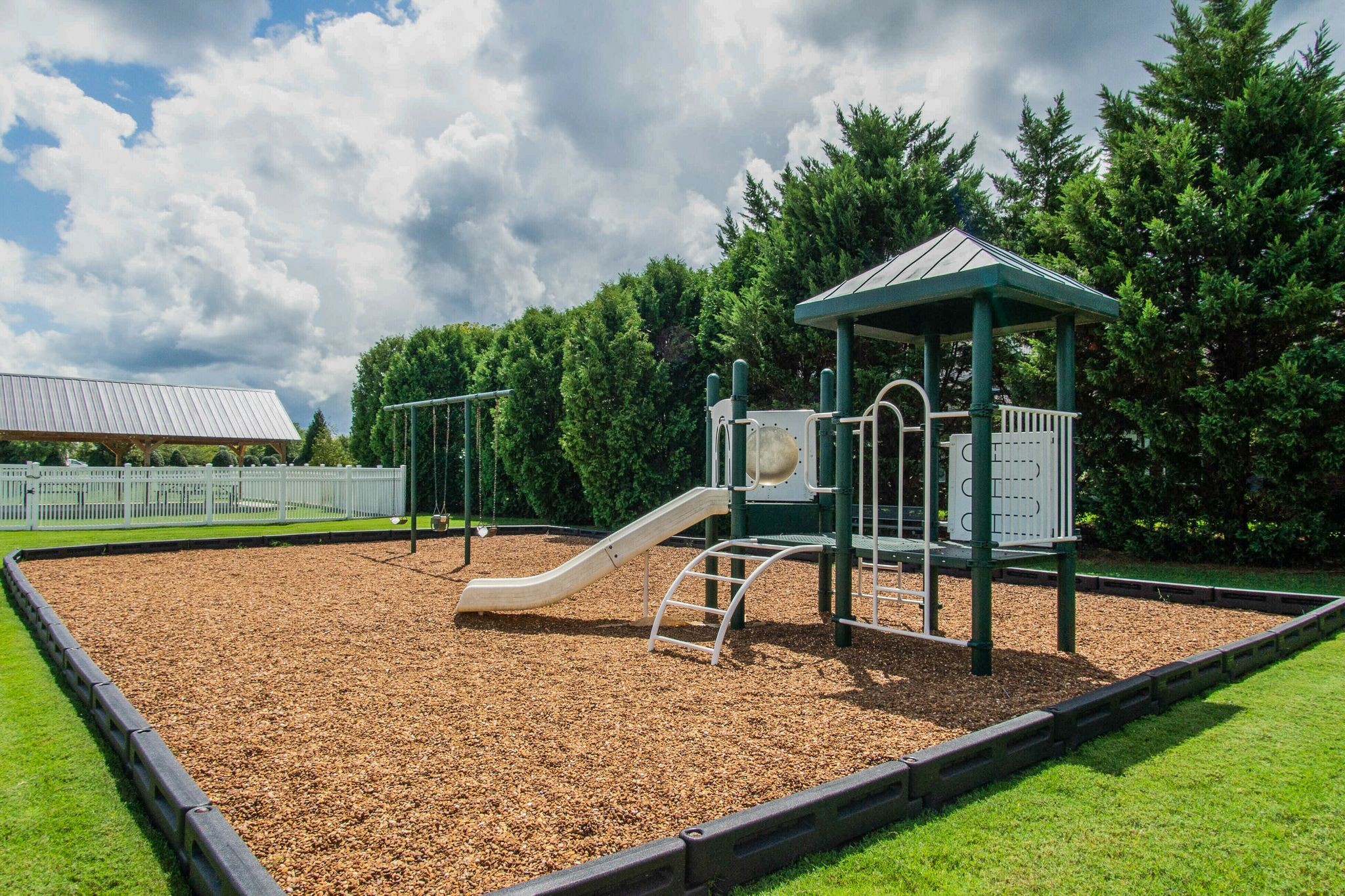 327 Forest Glen Circle