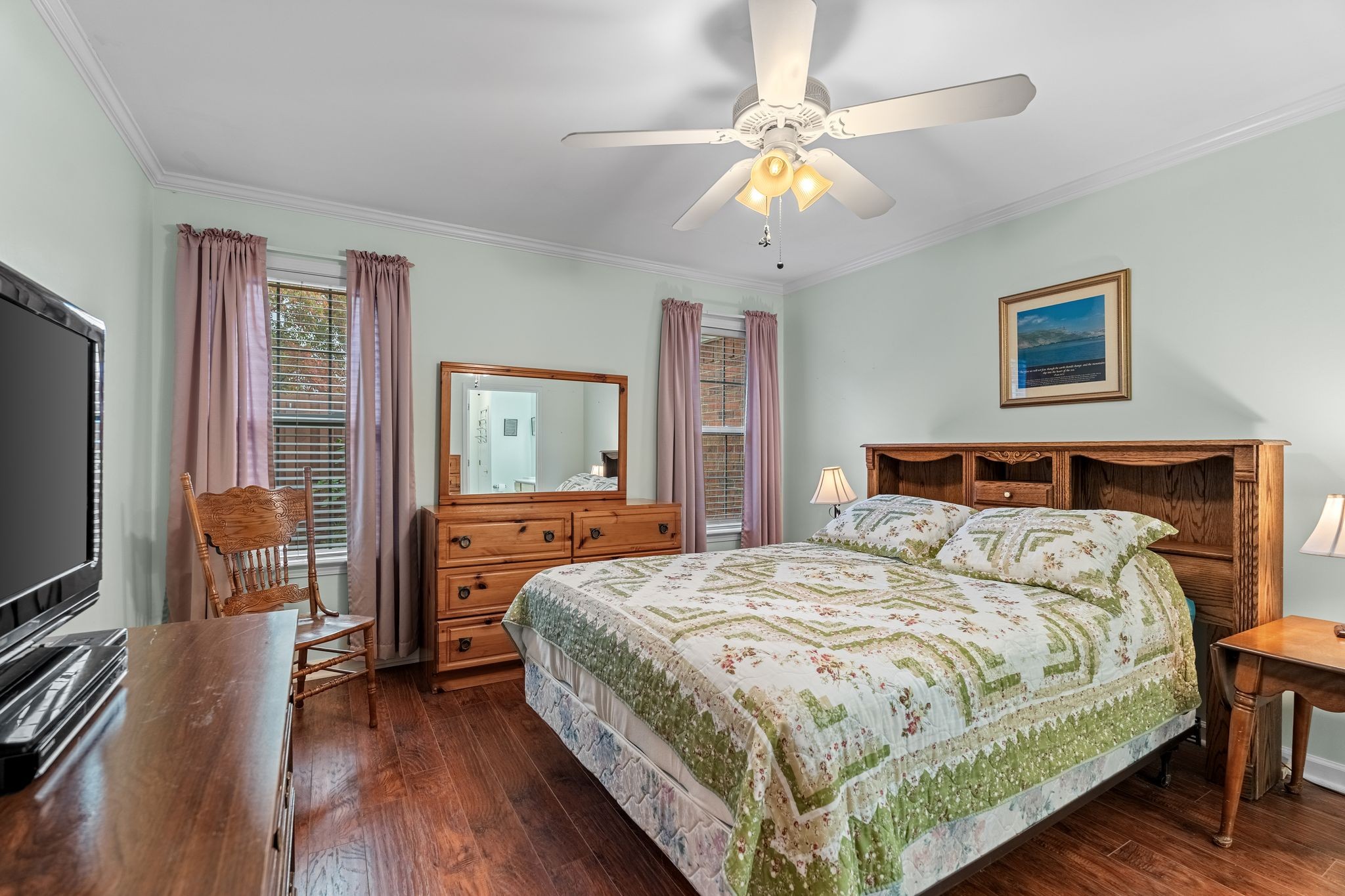 327 Forest Glen Circle