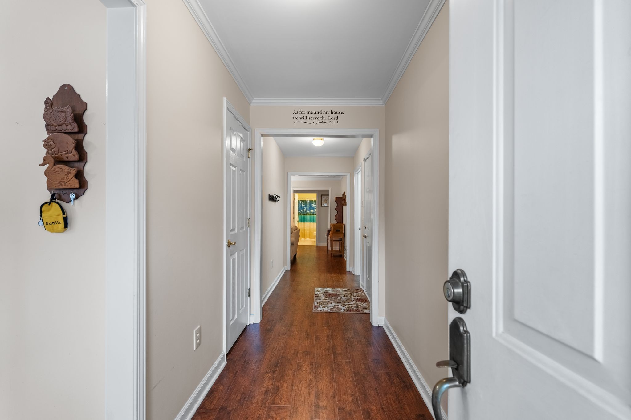 327 Forest Glen Circle