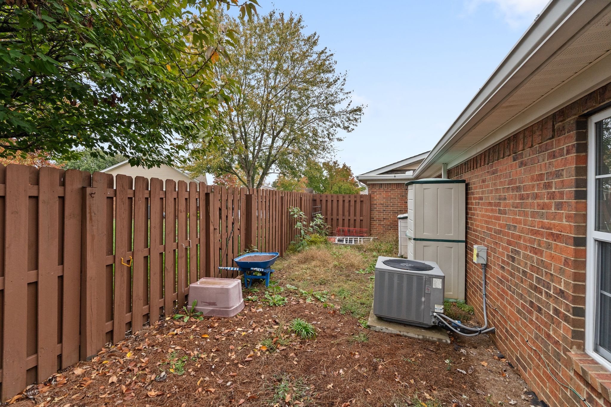 327 Forest Glen Circle