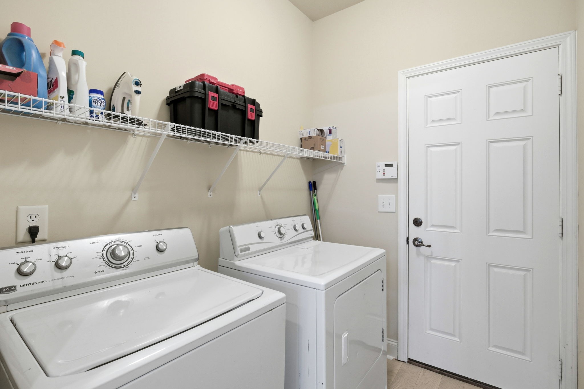 1221 Chickadee Cir