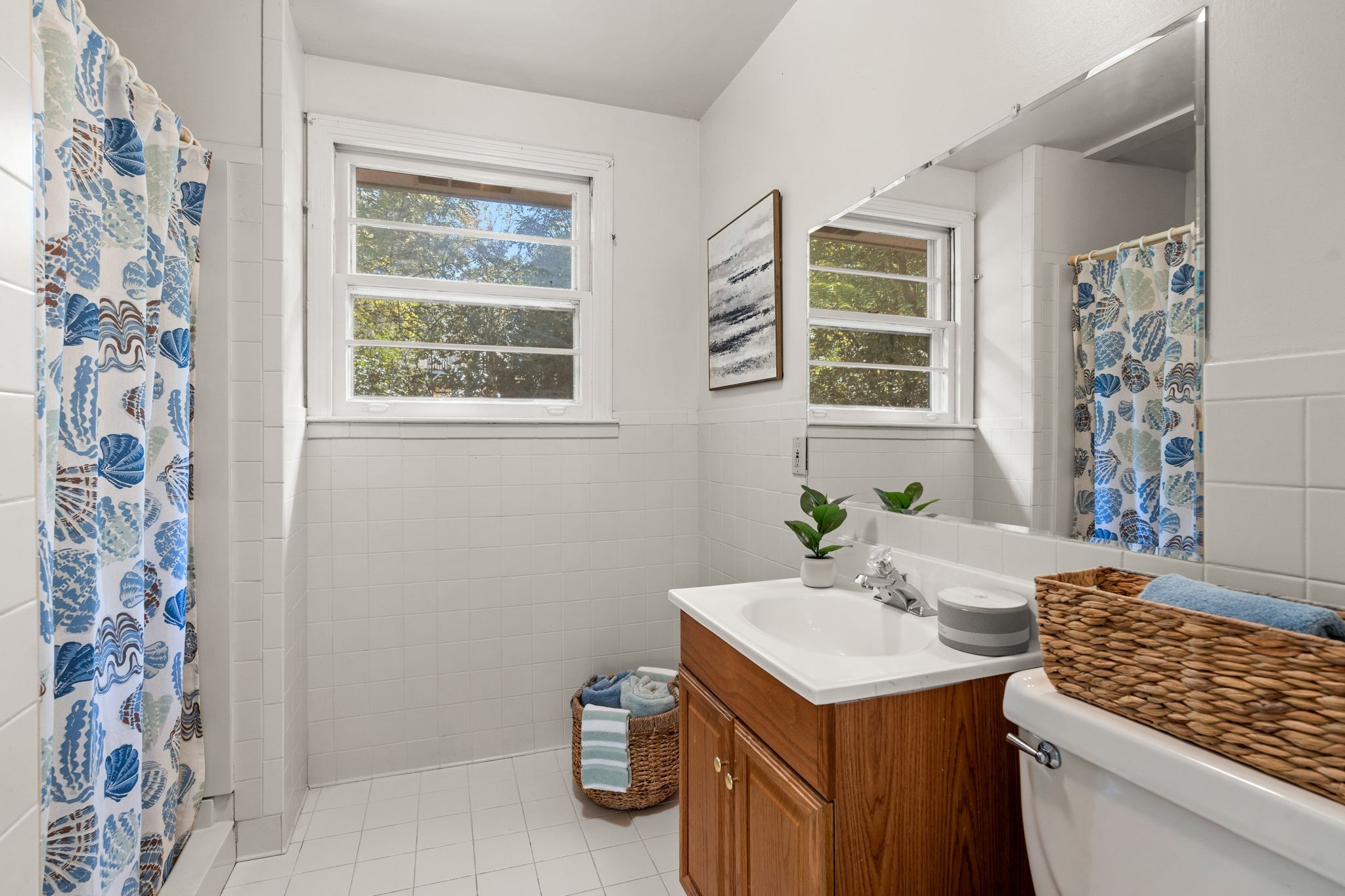 841 Highland Crest Dr