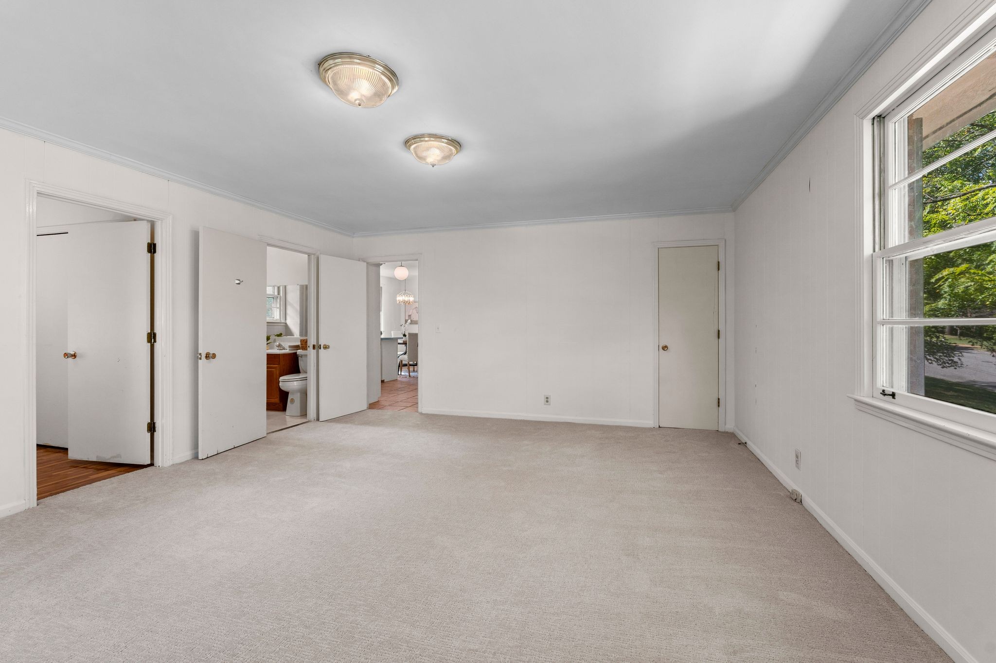 841 Highland Crest Dr