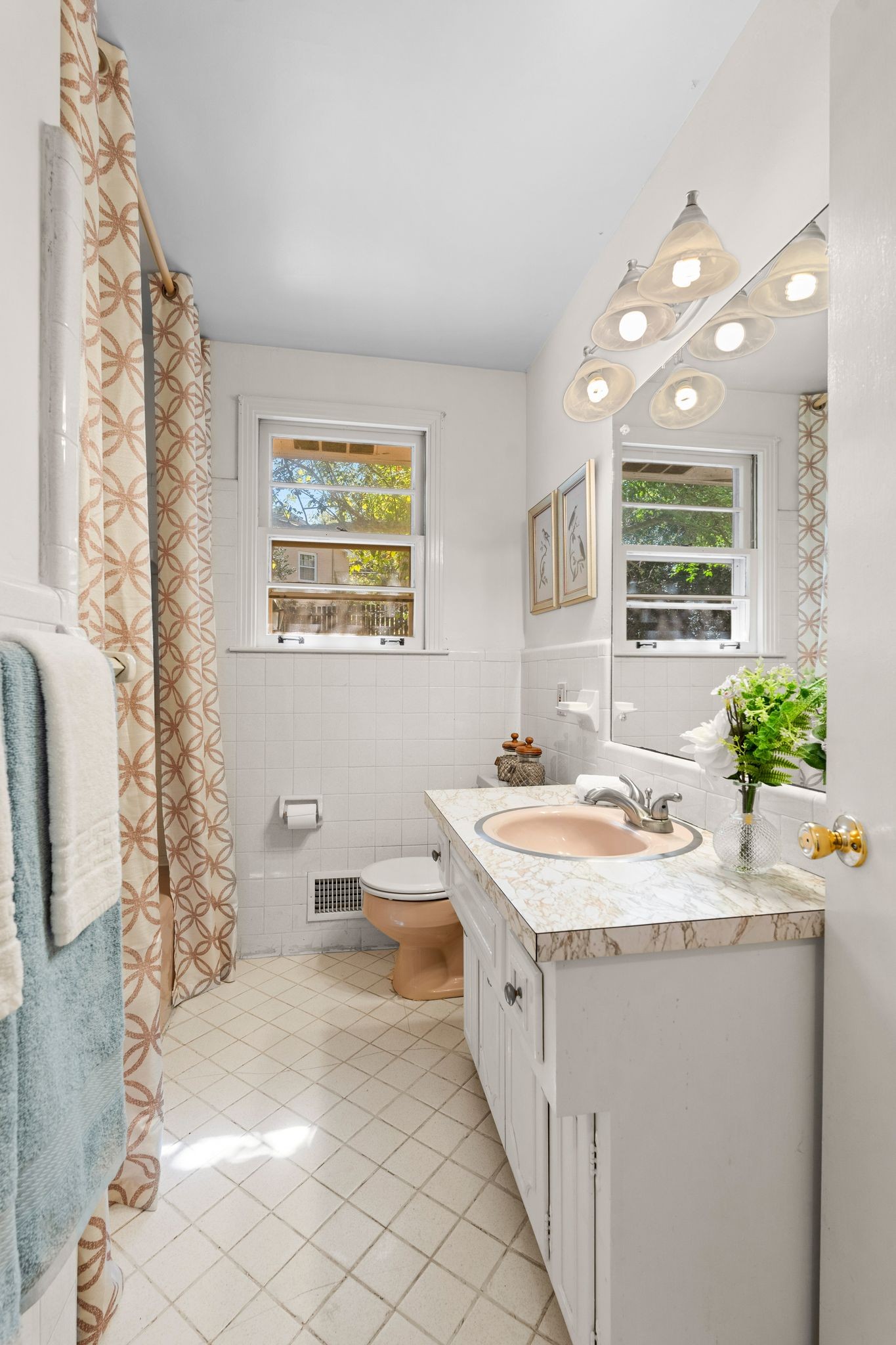 841 Highland Crest Dr