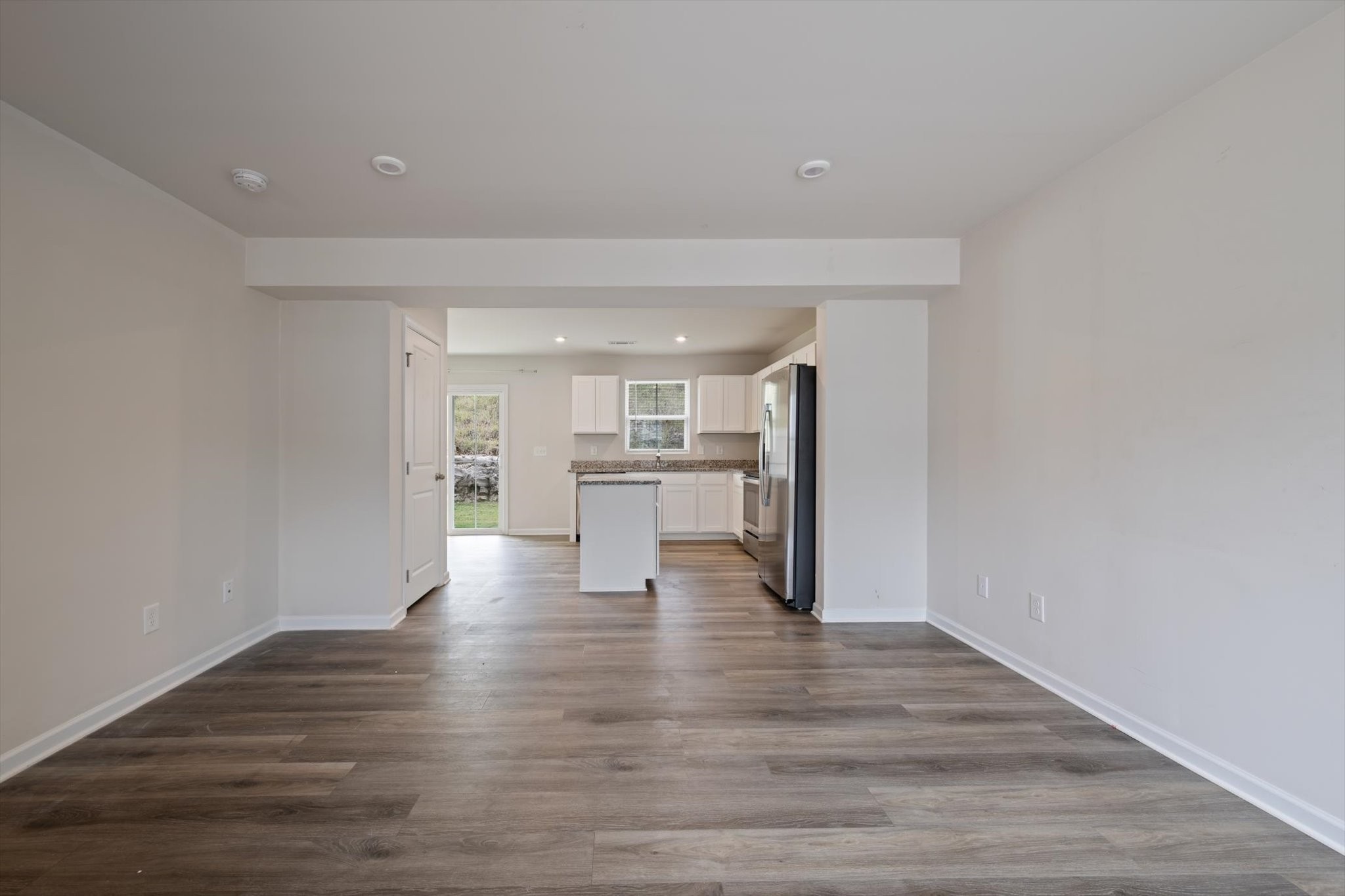 1607 Mountain Ash Ln