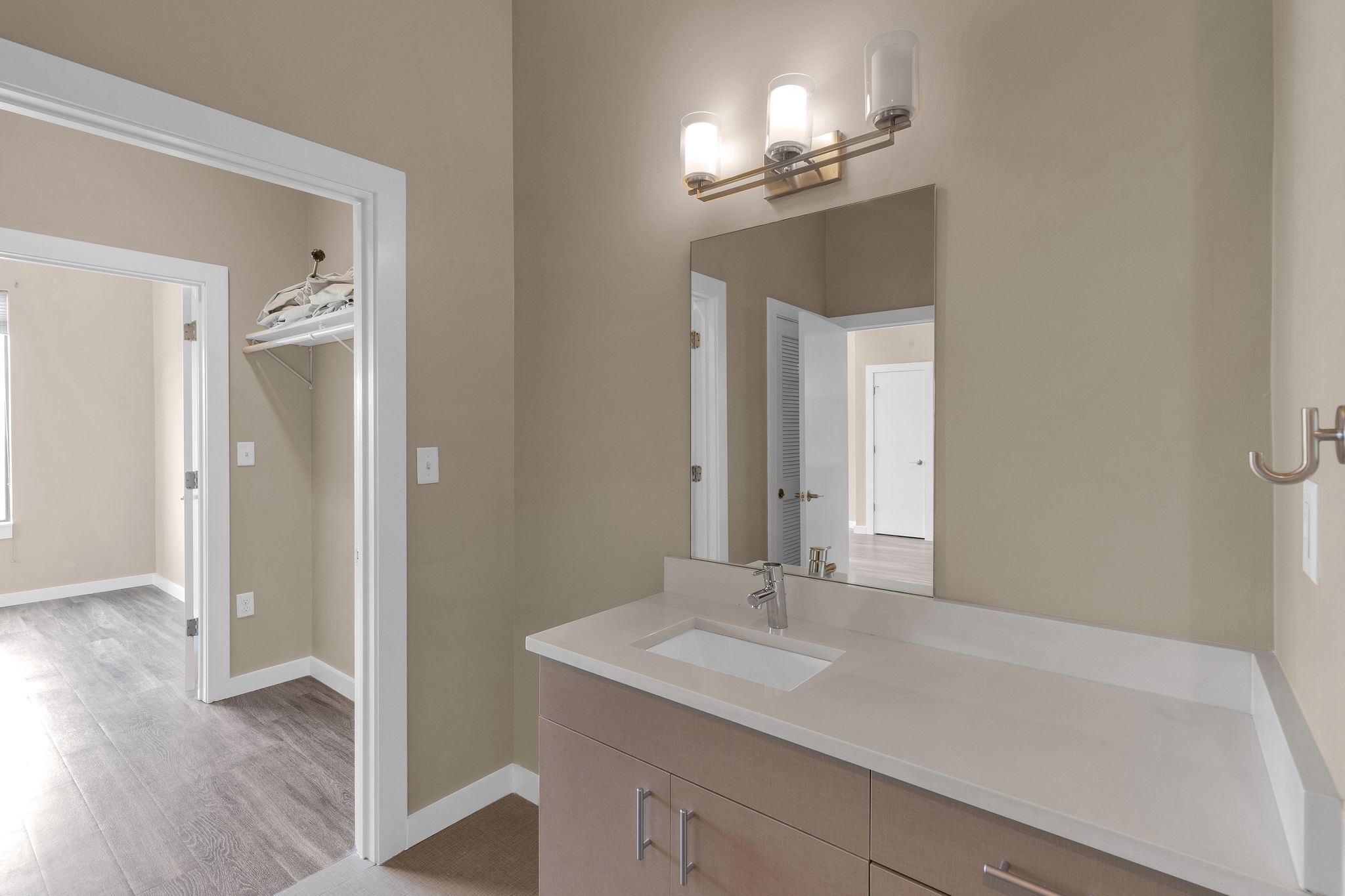 1900 12th Ave S Unit: 508