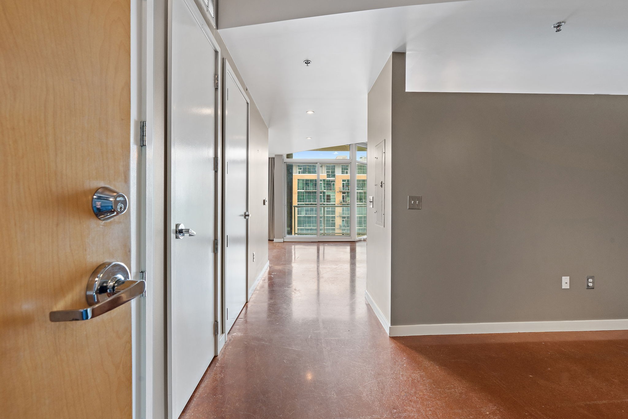 600 12th Ave S Unit: 1708