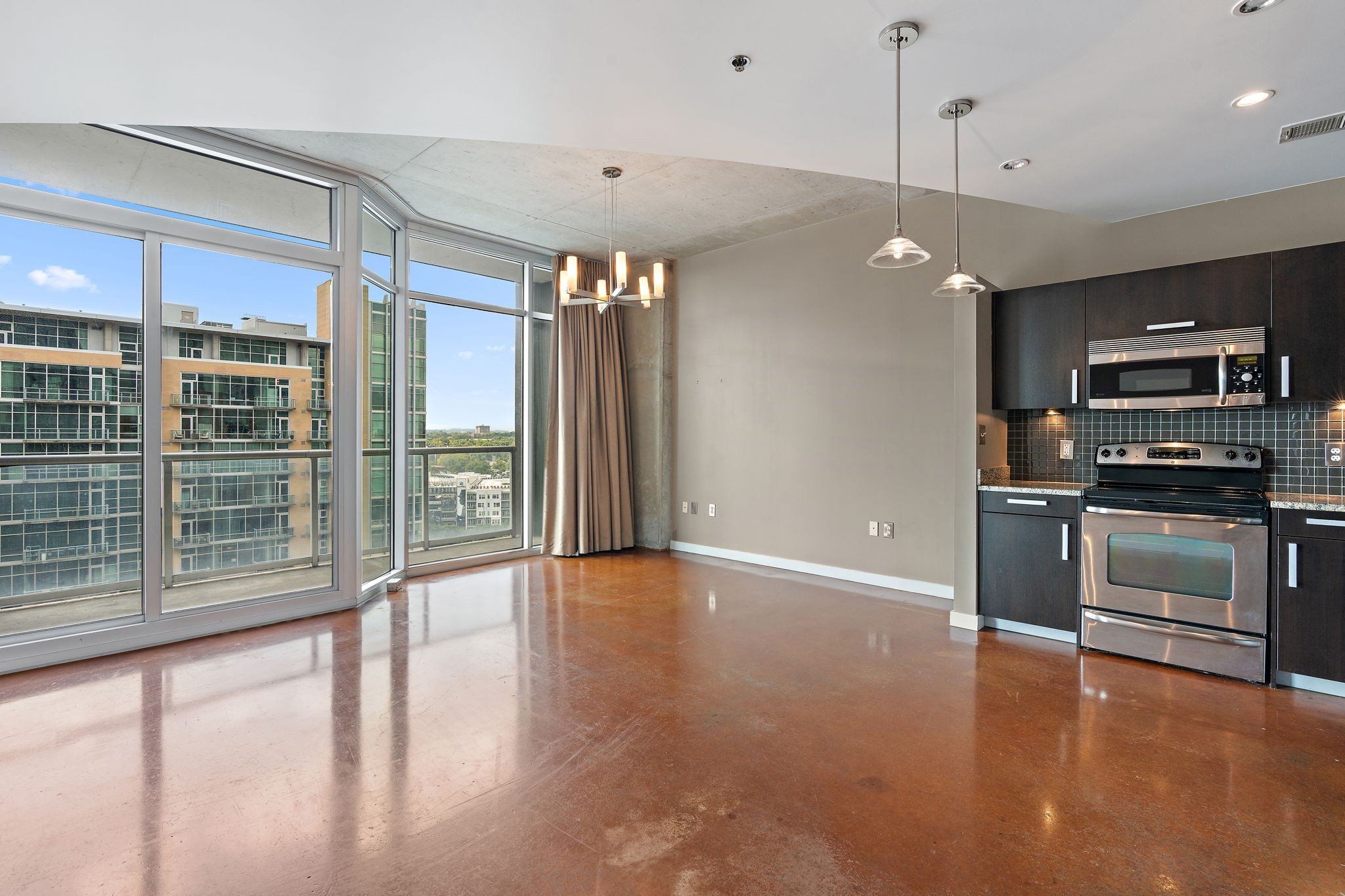 600 12th Ave S Unit: 1708