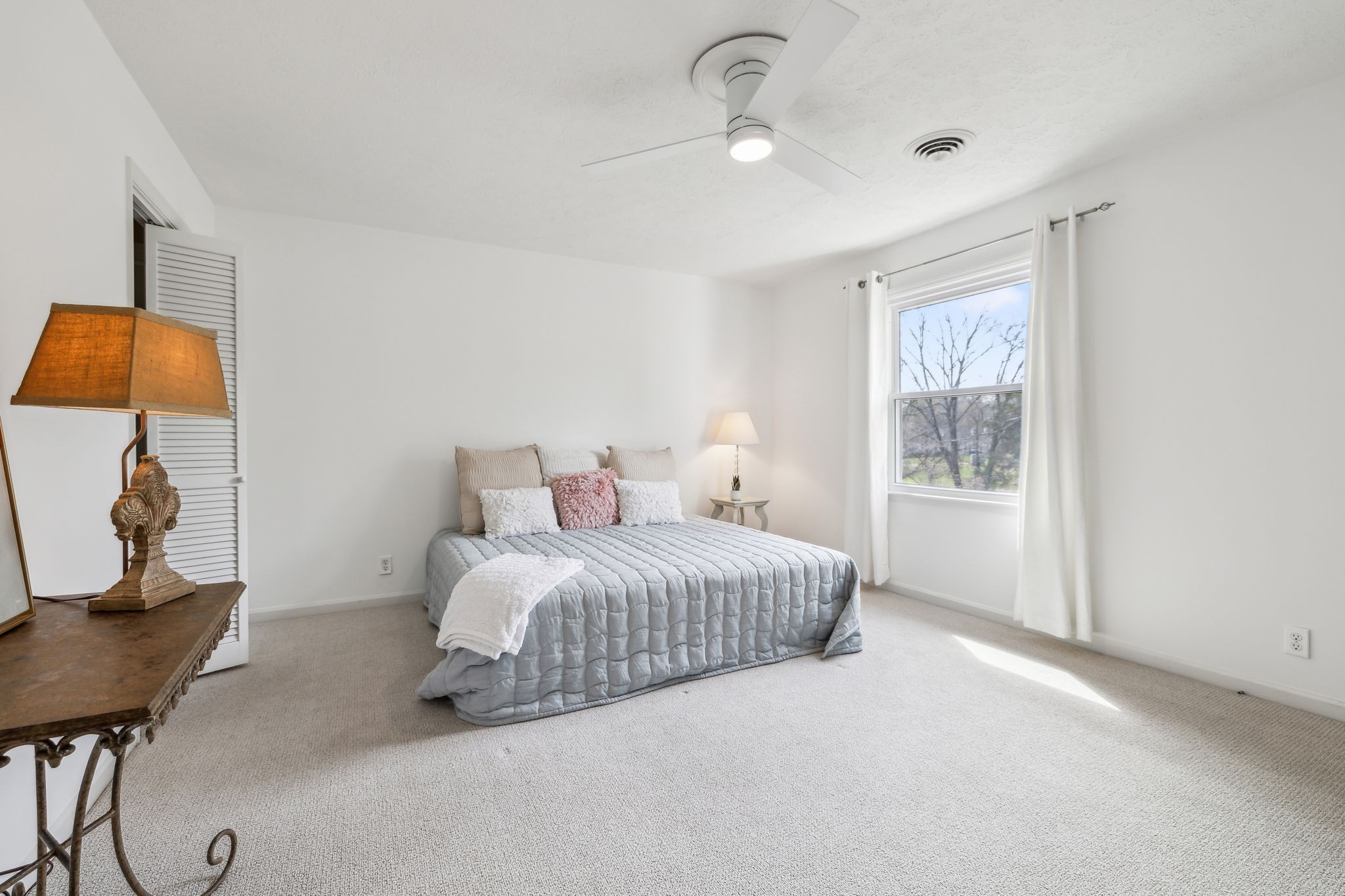 102 Foxborough Sq, W