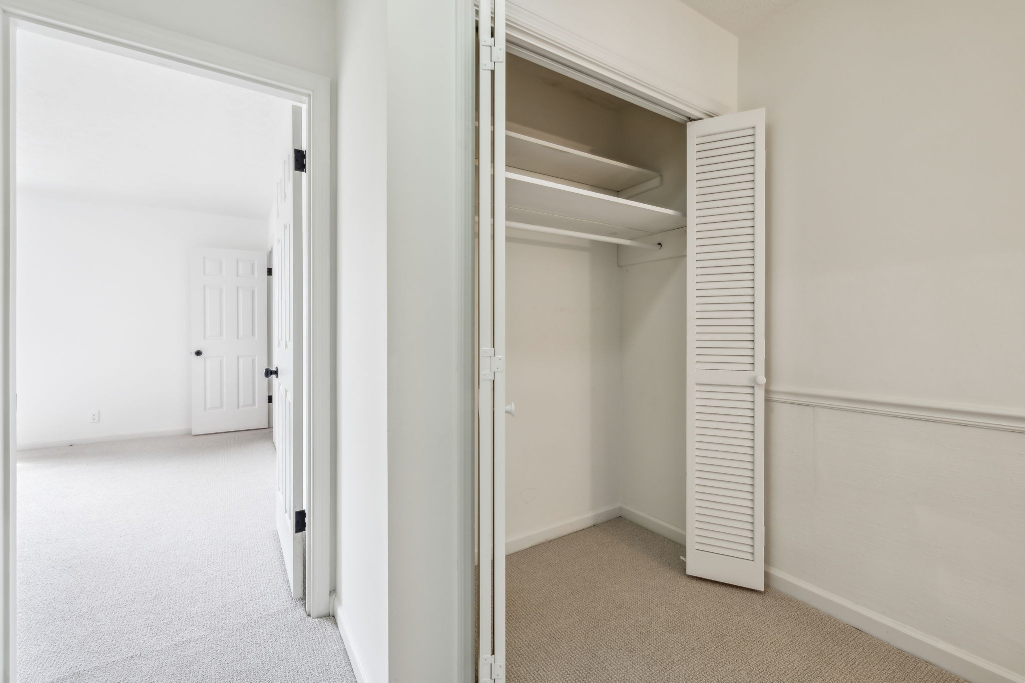 102 Foxborough Sq, W