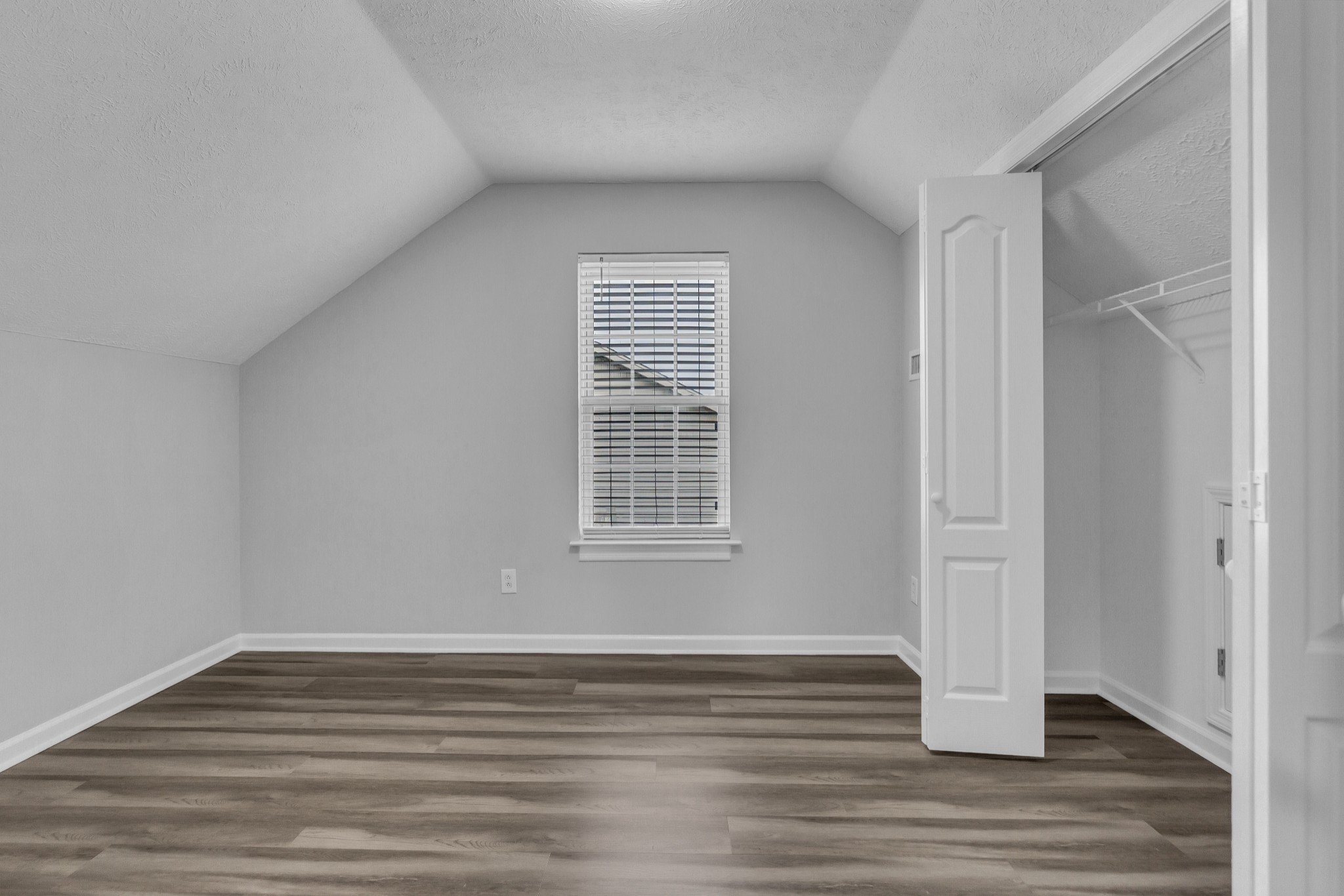 1730 Battleground Dr