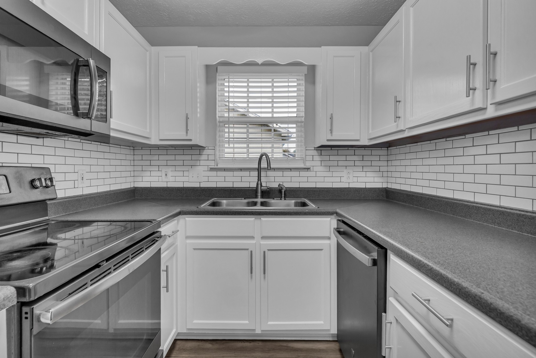 1730 Battleground Dr