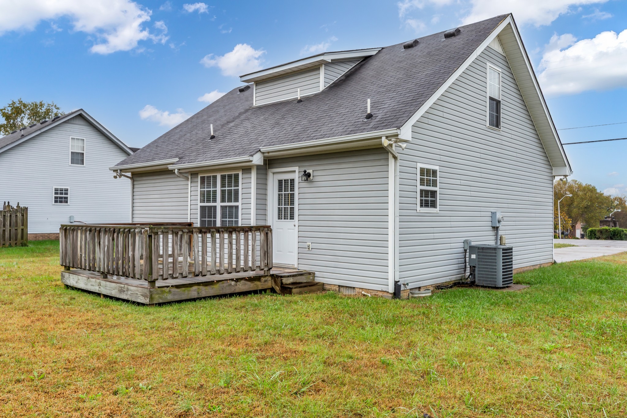 1730 Battleground Dr